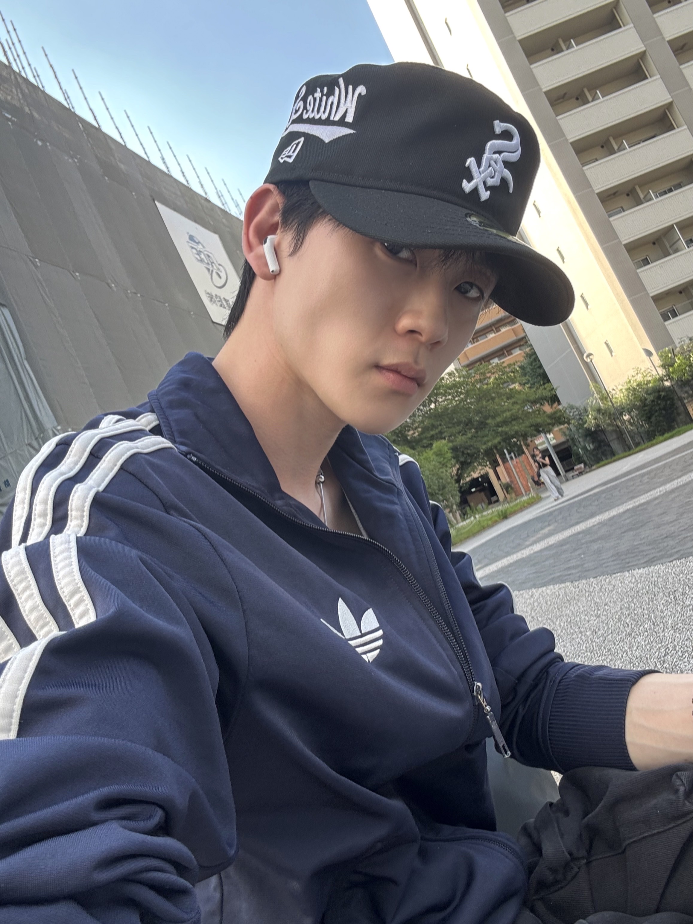 New Era MLB Chicago White Sox Pillbox Fitted Cap Black 착용 스타일 - 2