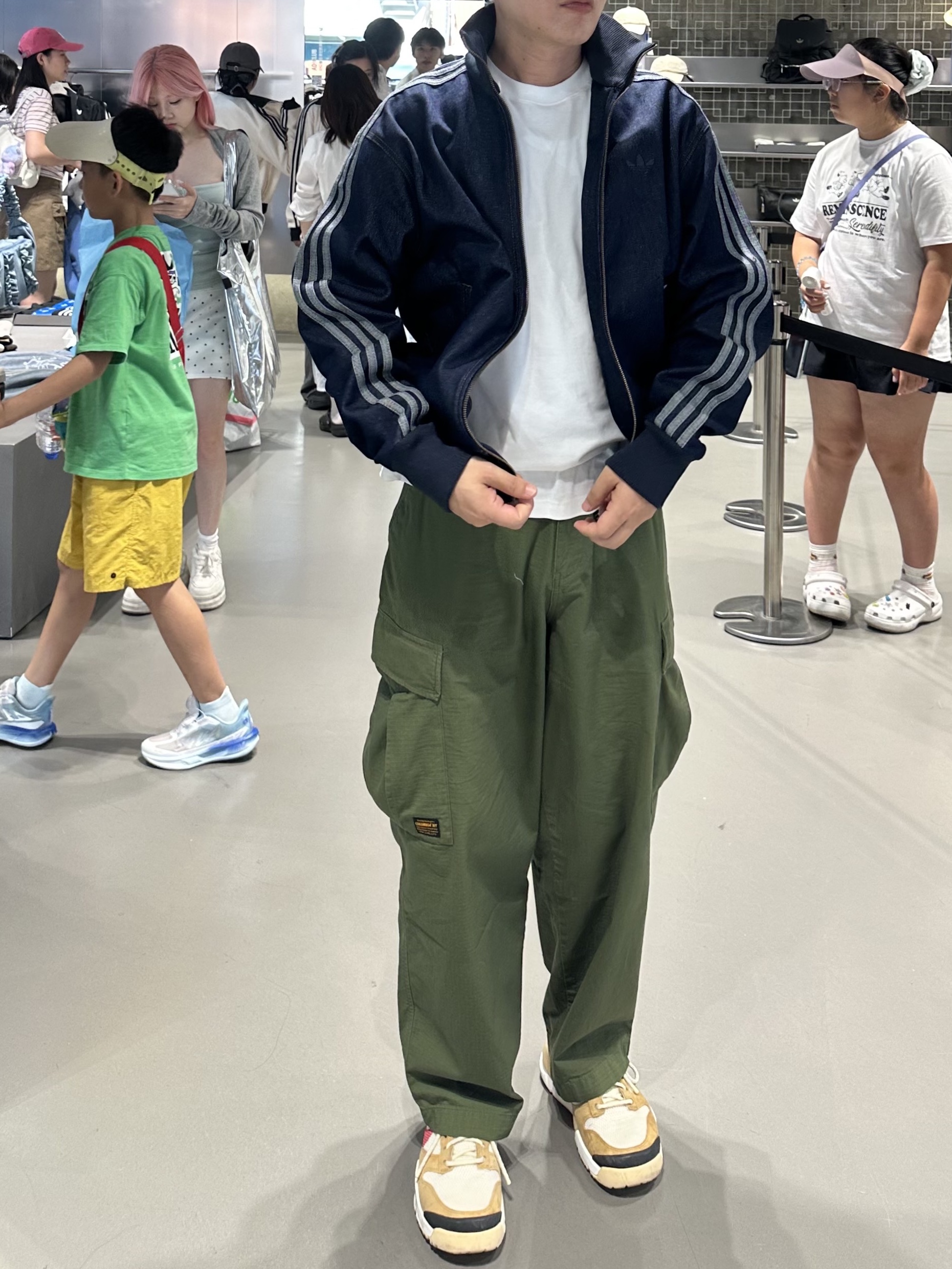 Adidas Firebird Adicolor Raw Denim Track Top Indigo Denim - KR Sizing, Nike x Tom Sachs Mars Yard Shoe 3.0 Space Camp 착용 스타일
