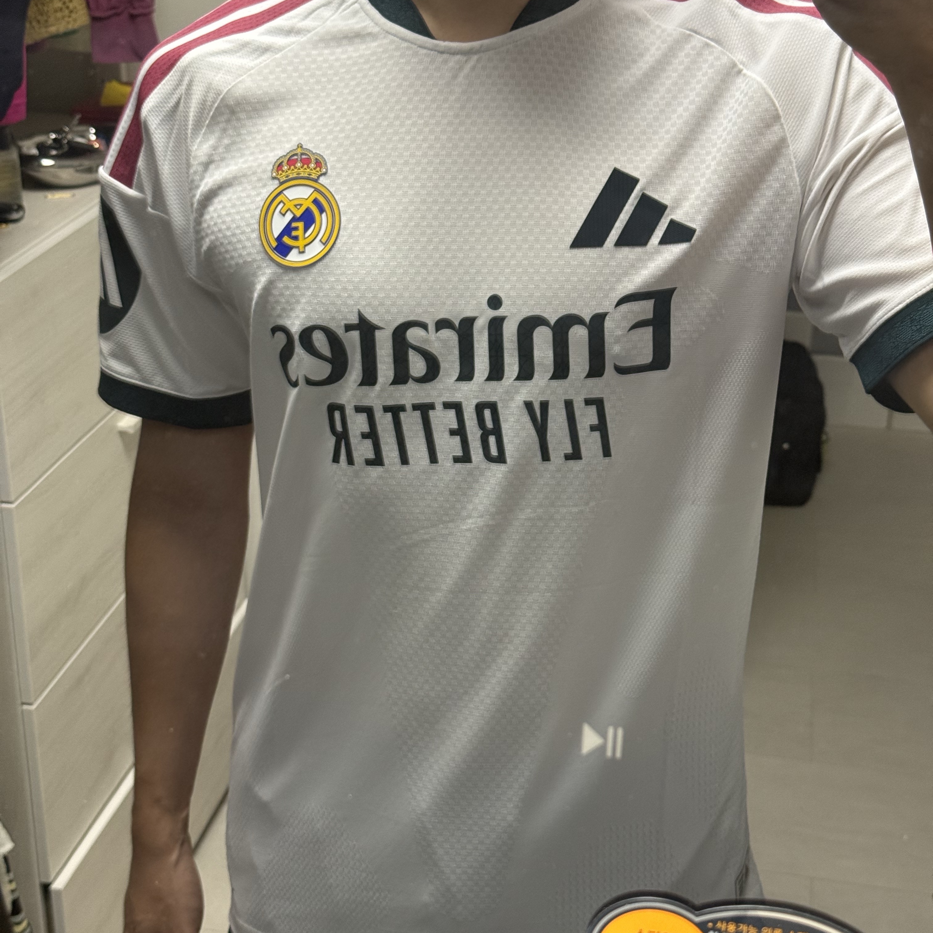Adidas Real Madrid 2026/27 Home Jersey White - KR Sizing (Non Marking Ver.) 착용 스타일