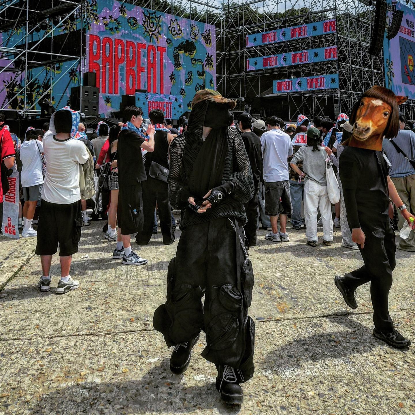 Dr. Martens x Rick Owens Quad Sole Steel Toe Boots Black, Force Sensitive Massive Camo Ball Cap Desert 착용 스타일