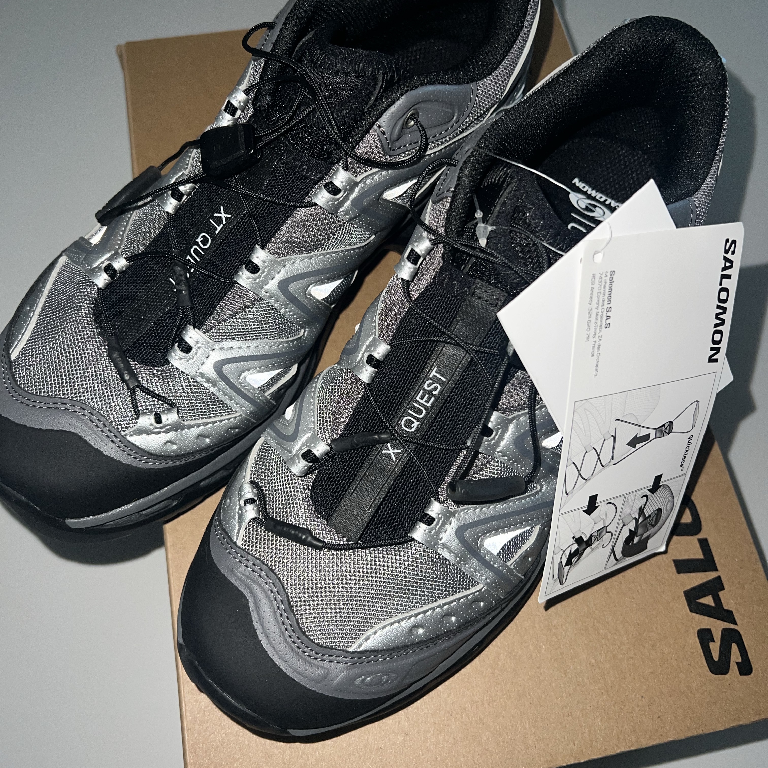 Salomon XT-Quest Black Silver 착용 스타일 - 2