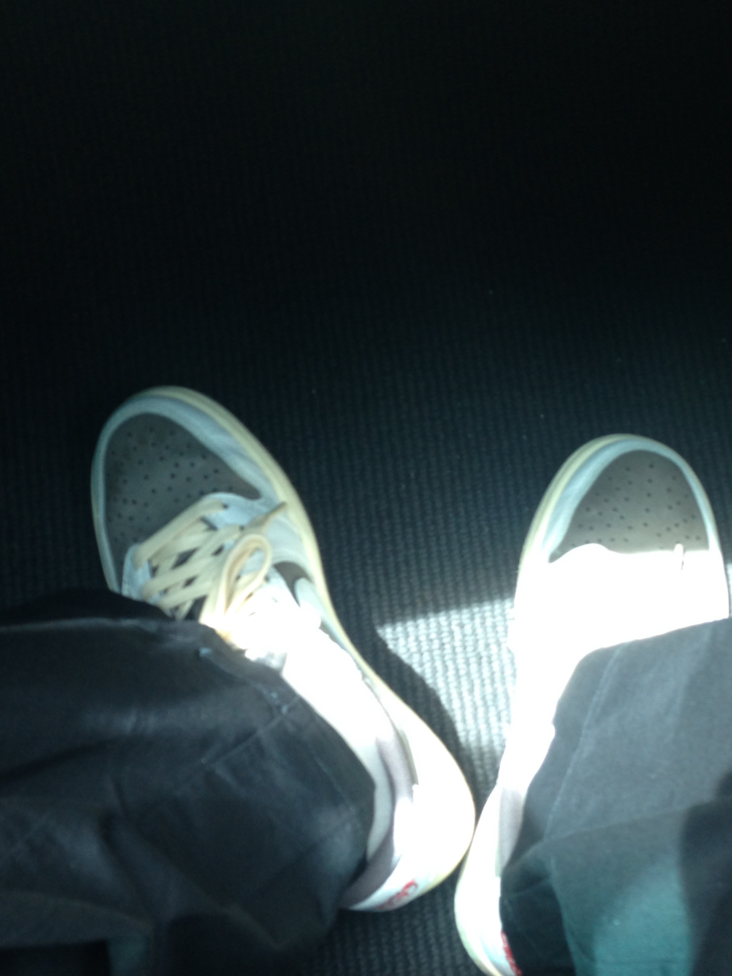Supreme Washed Chino Twill Camp Cap Black, Jordan 1 x Travis Scott Retro Low OG SP Sail and Ridgerock 착용 스타일 - 7