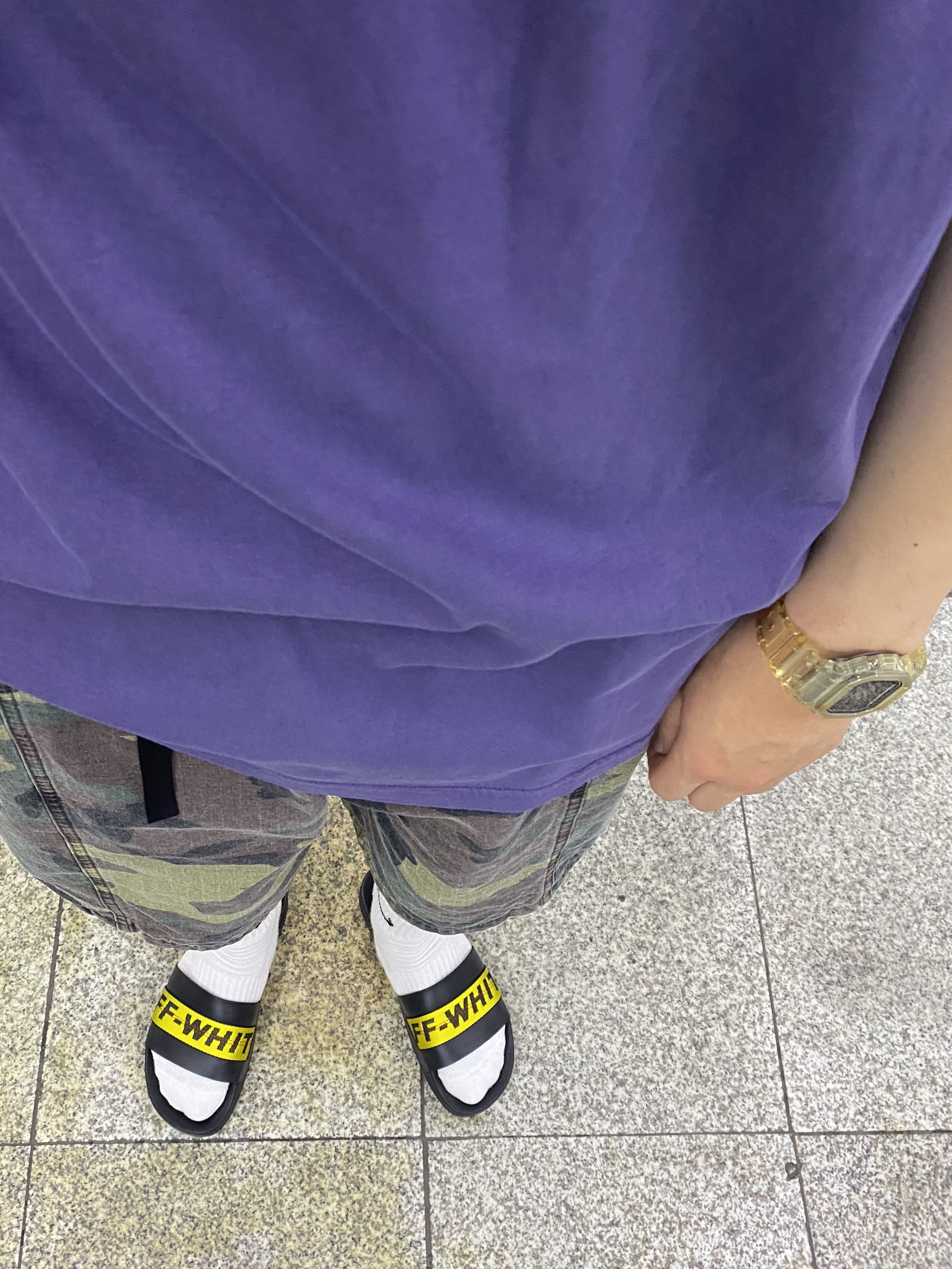 Casio G-Shock x thisisneverthat DW-5600TINT23-7DF Skeleton, Off-White Industrial Slider Black 착용 스타일 - 3