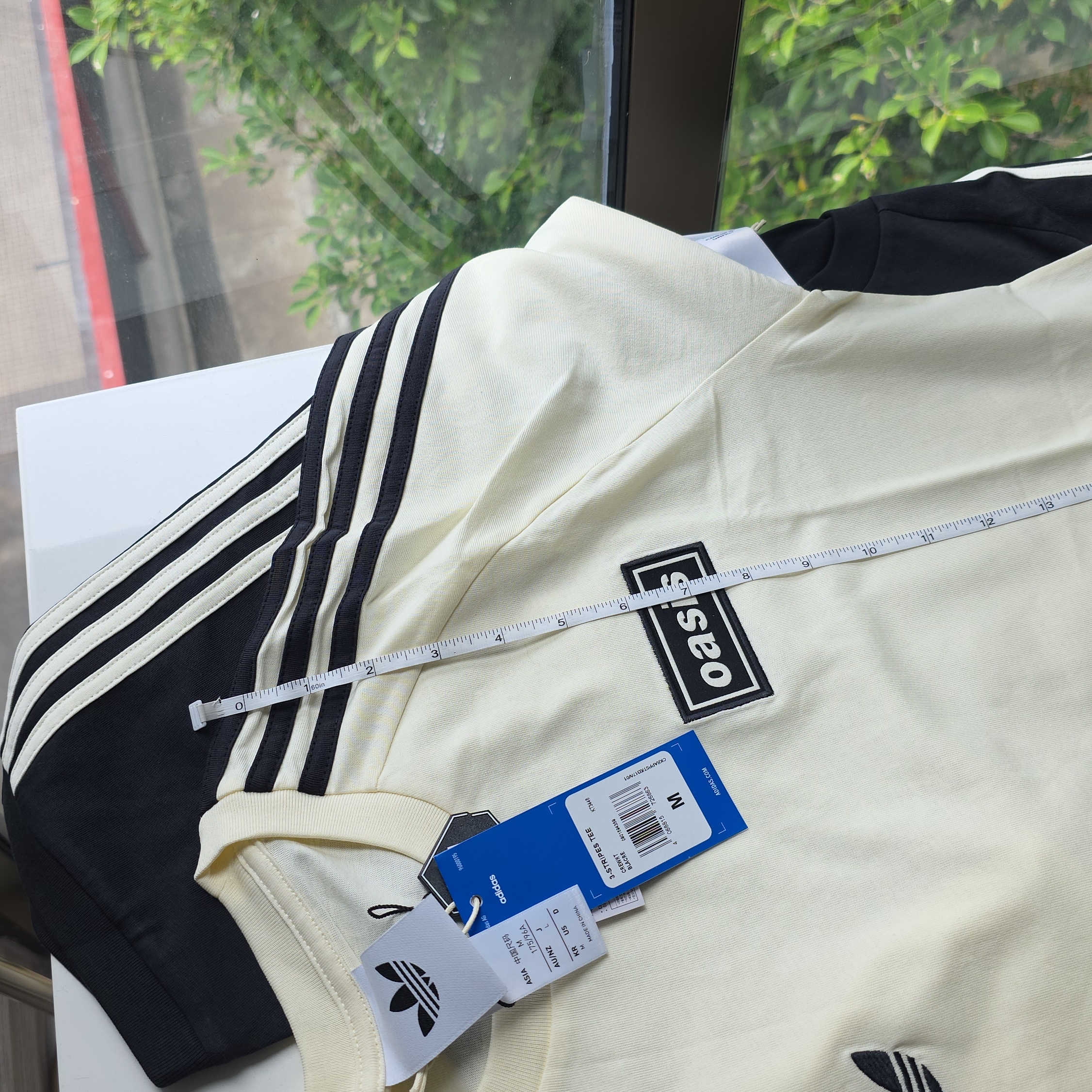 Adidas x Oasis Tour 3-Stripes T-Shirt Clear Sky Cream White - KR Sizing 착용 스타일 - 3