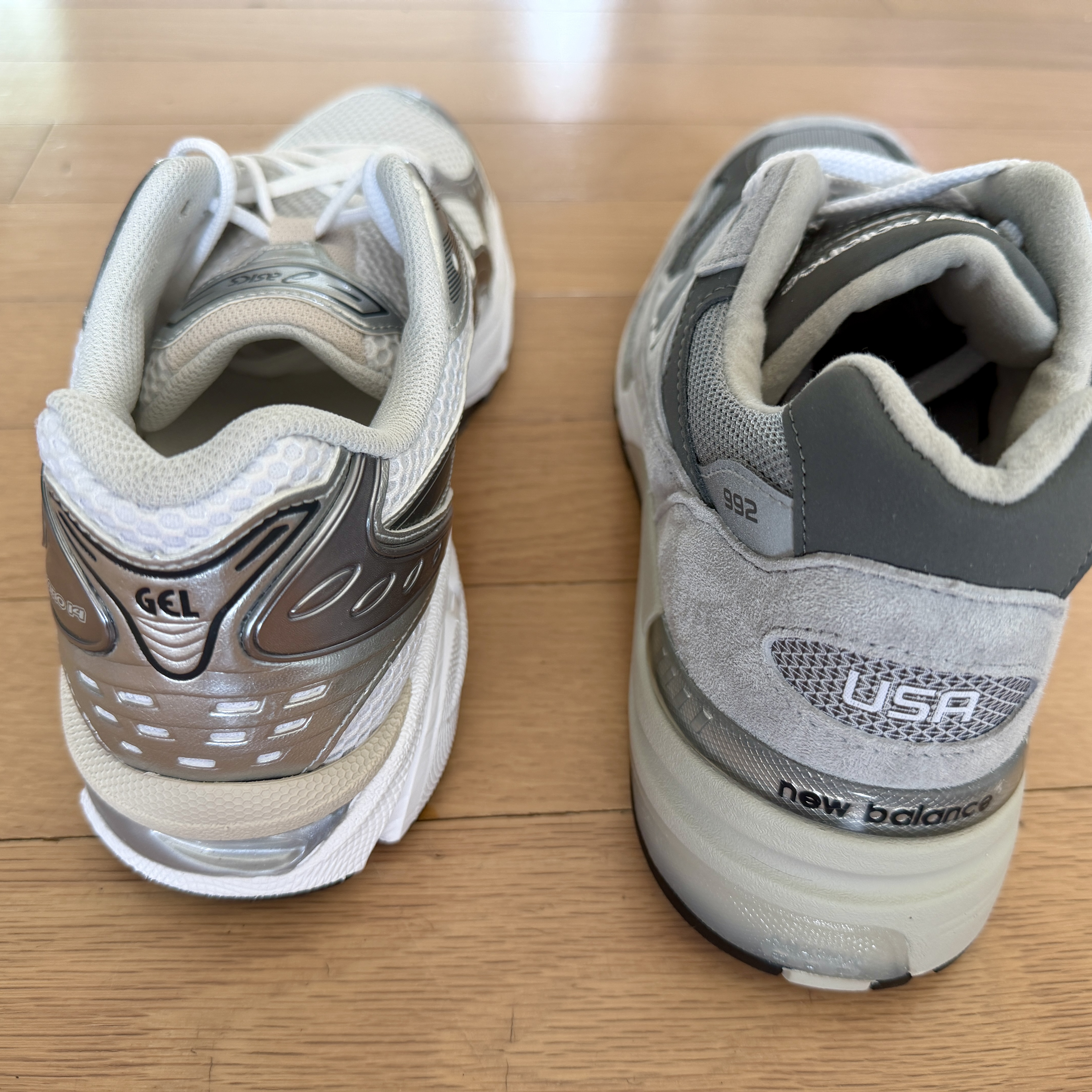 Asics Gel-Kayano 14 White Graphite Grey 착용 스타일 - 4