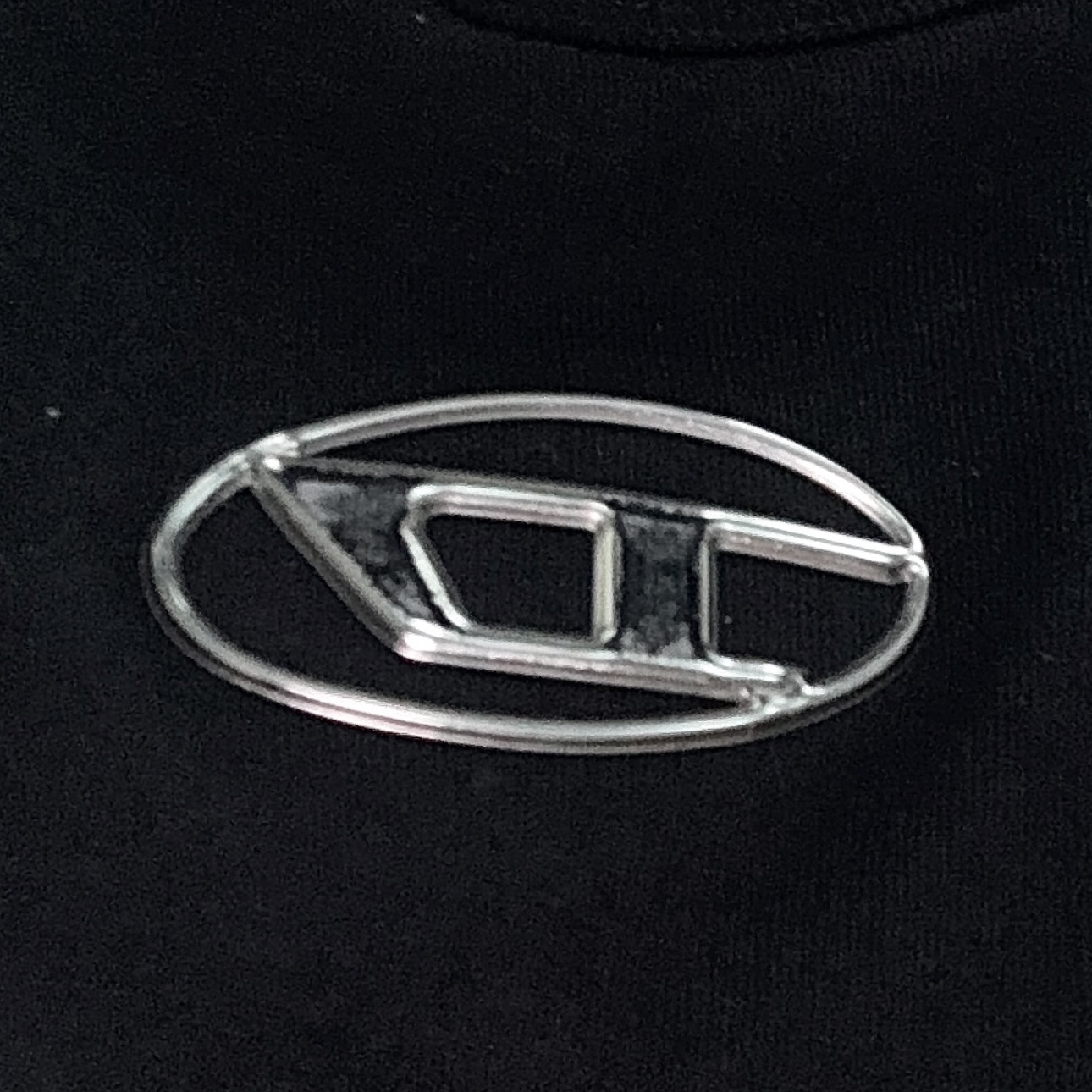 Diesel T-Adjust-Od T-shirt with Metallic Oval D Black 착용 스타일