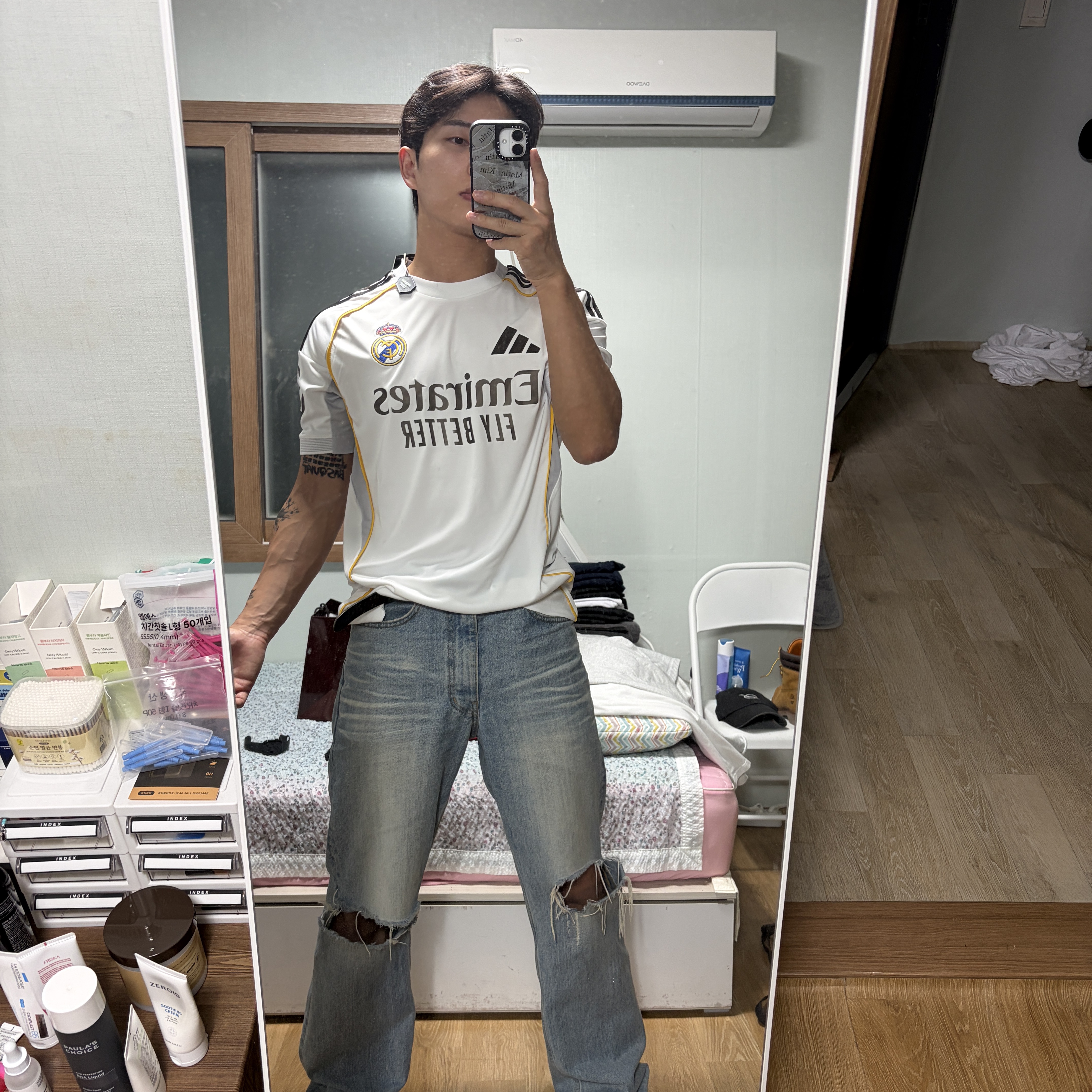 Adidas Real Madrid 2025/26 Home Jersey White - KR Sizing (Non Marking Ver.) 착용 스타일 - 2