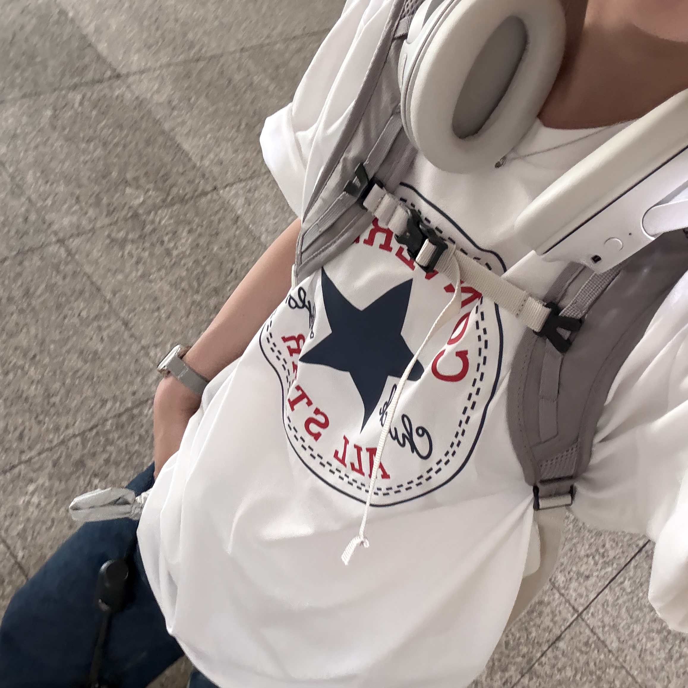 Converse All Star Patch Standard T-Shirt White 착용 스타일