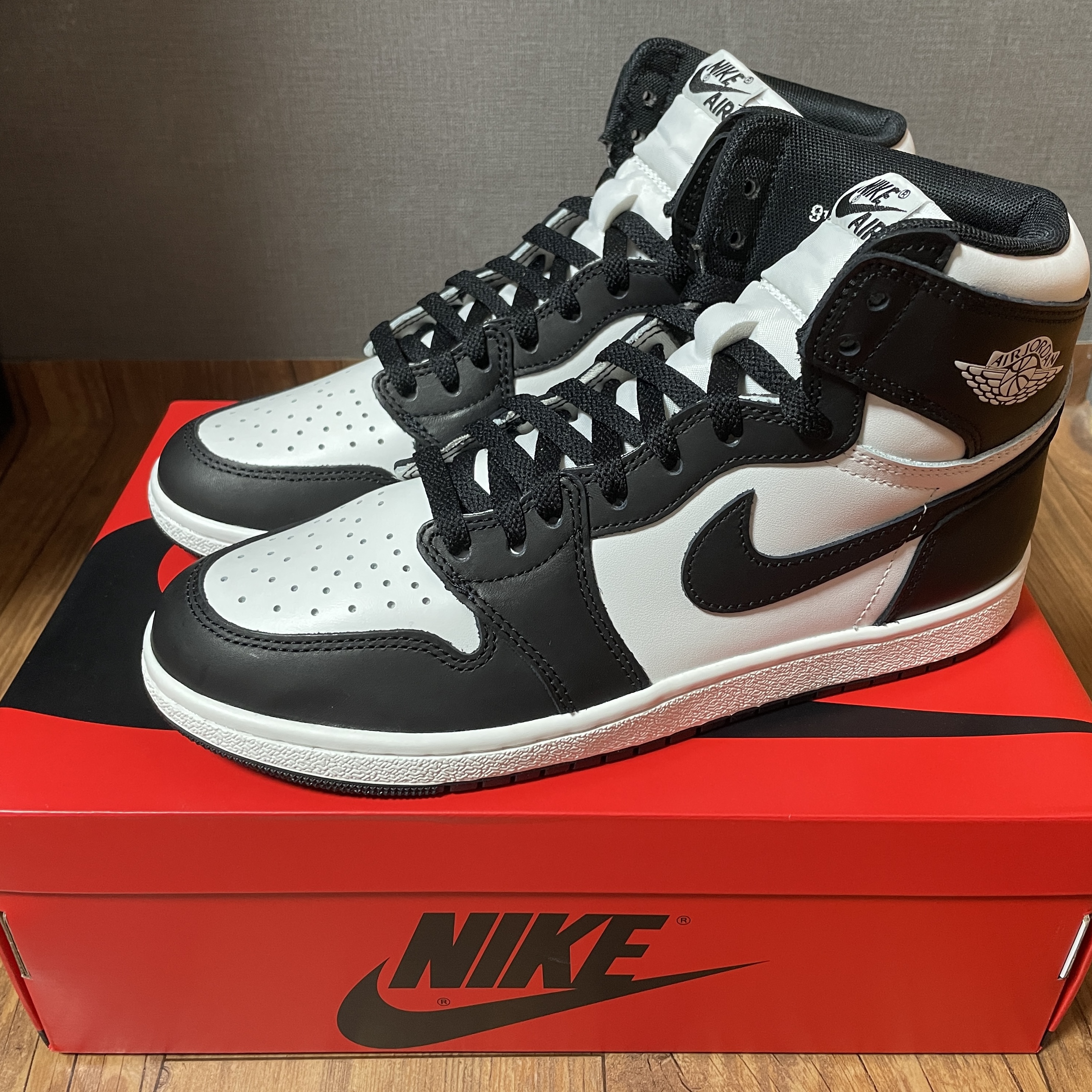 Jordan 1 High 85 Black White 착용 스타일