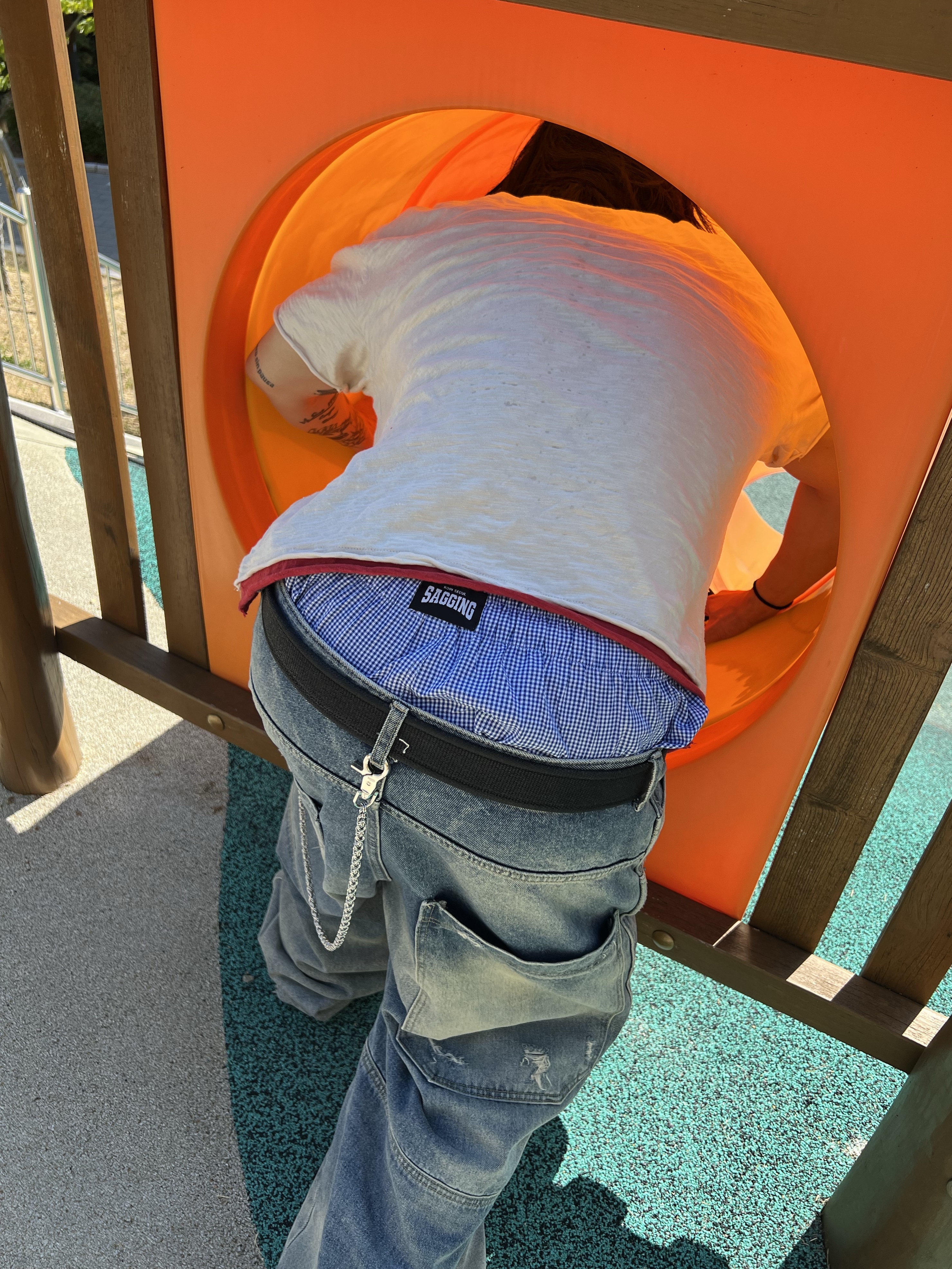 MJD x Koin Seoul Sagging Boxer Shorts Blue, MJD 3D Knee Denim Pants Blue 착용 스타일 - 1