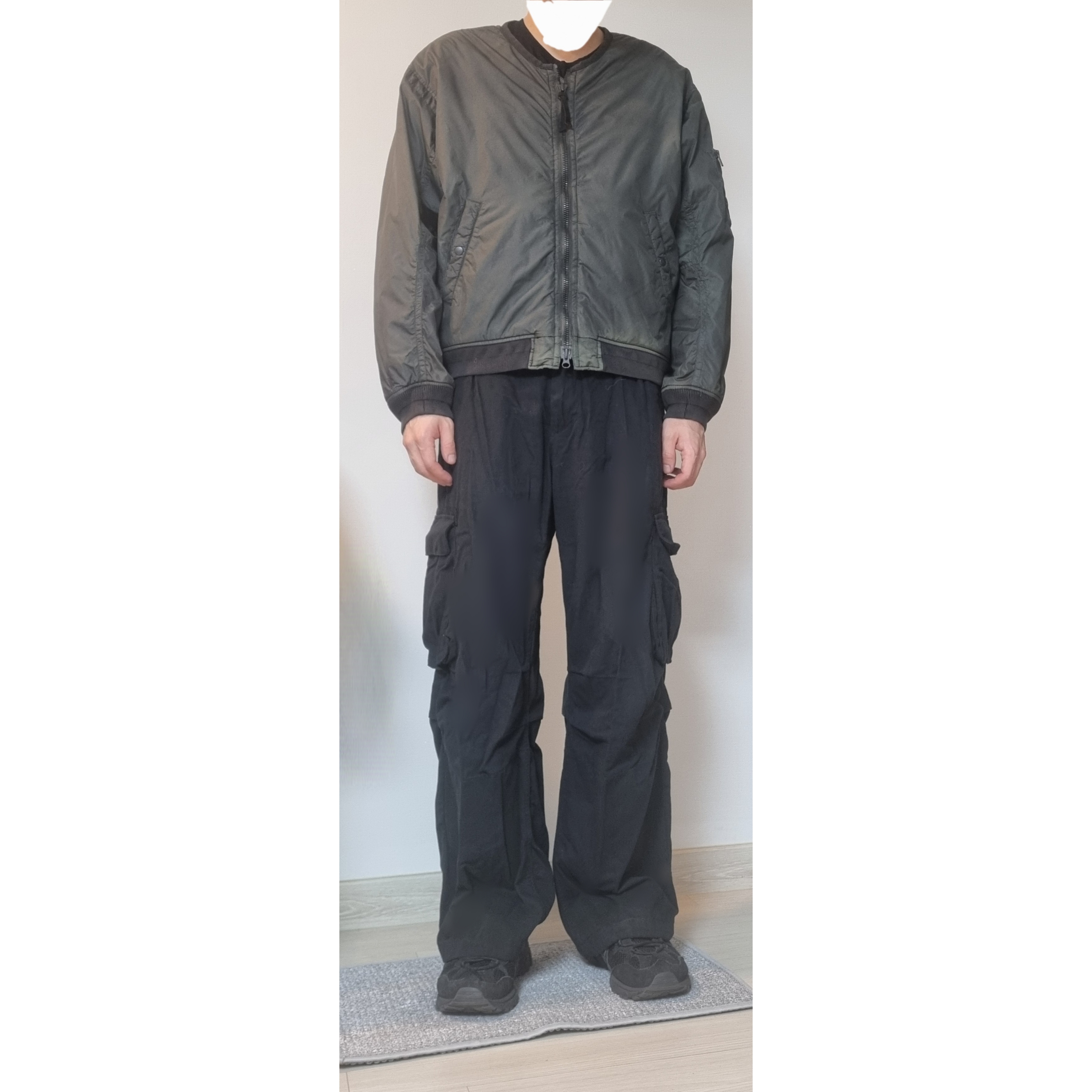 Asics Gel-Sonoma 15-50 Black, Polyteru Belted Cargo Pants 1.2v Black 착용 스타일 - 1
