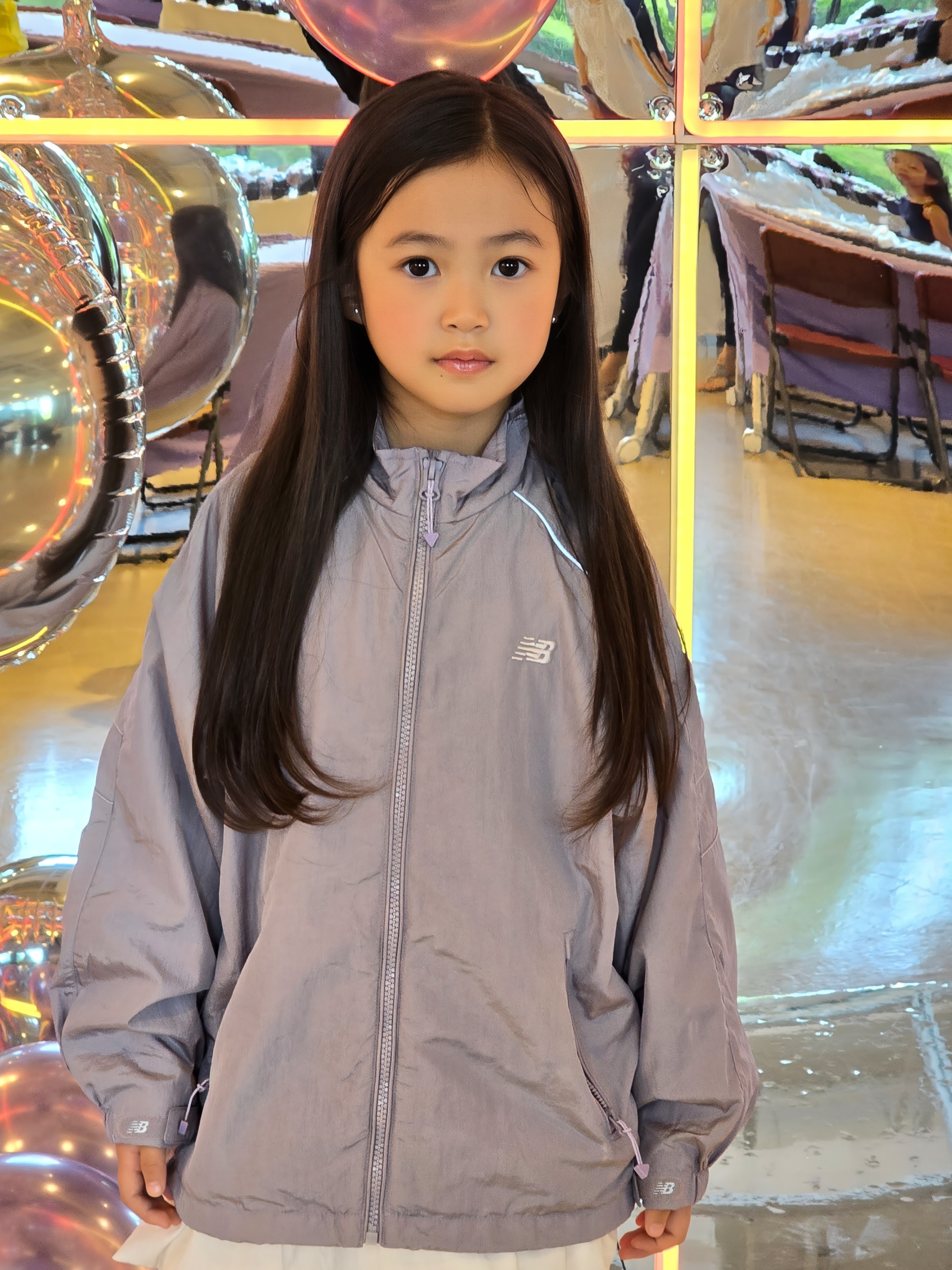 (Kids) New Balance Air Glossy Windbreaker Purple 착용 스타일 - 9