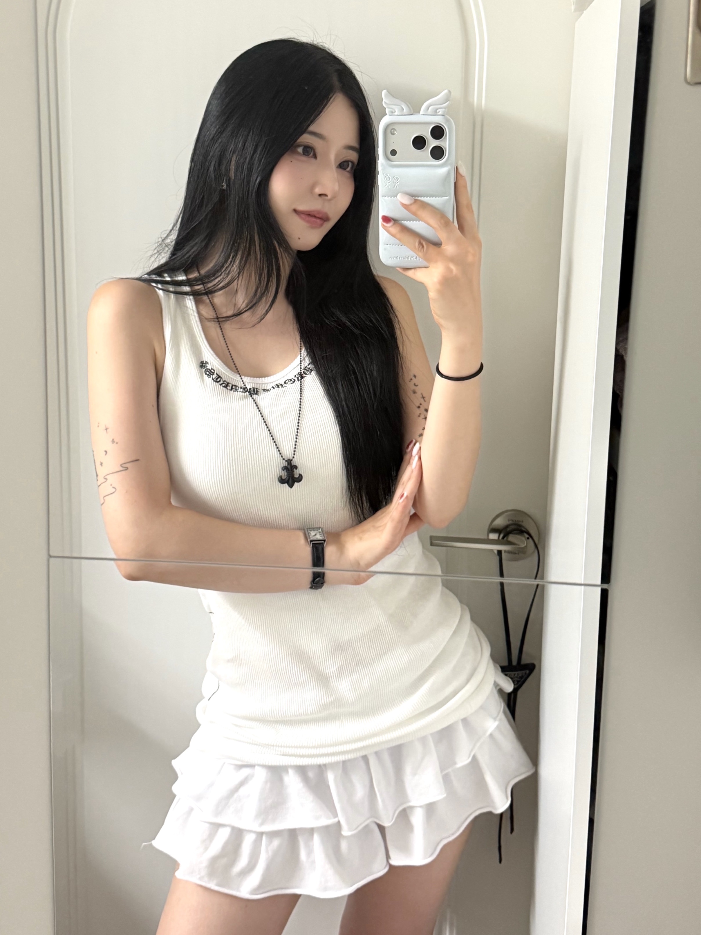 Chrome Hearts Love You Rib Tank White 착용 스타일