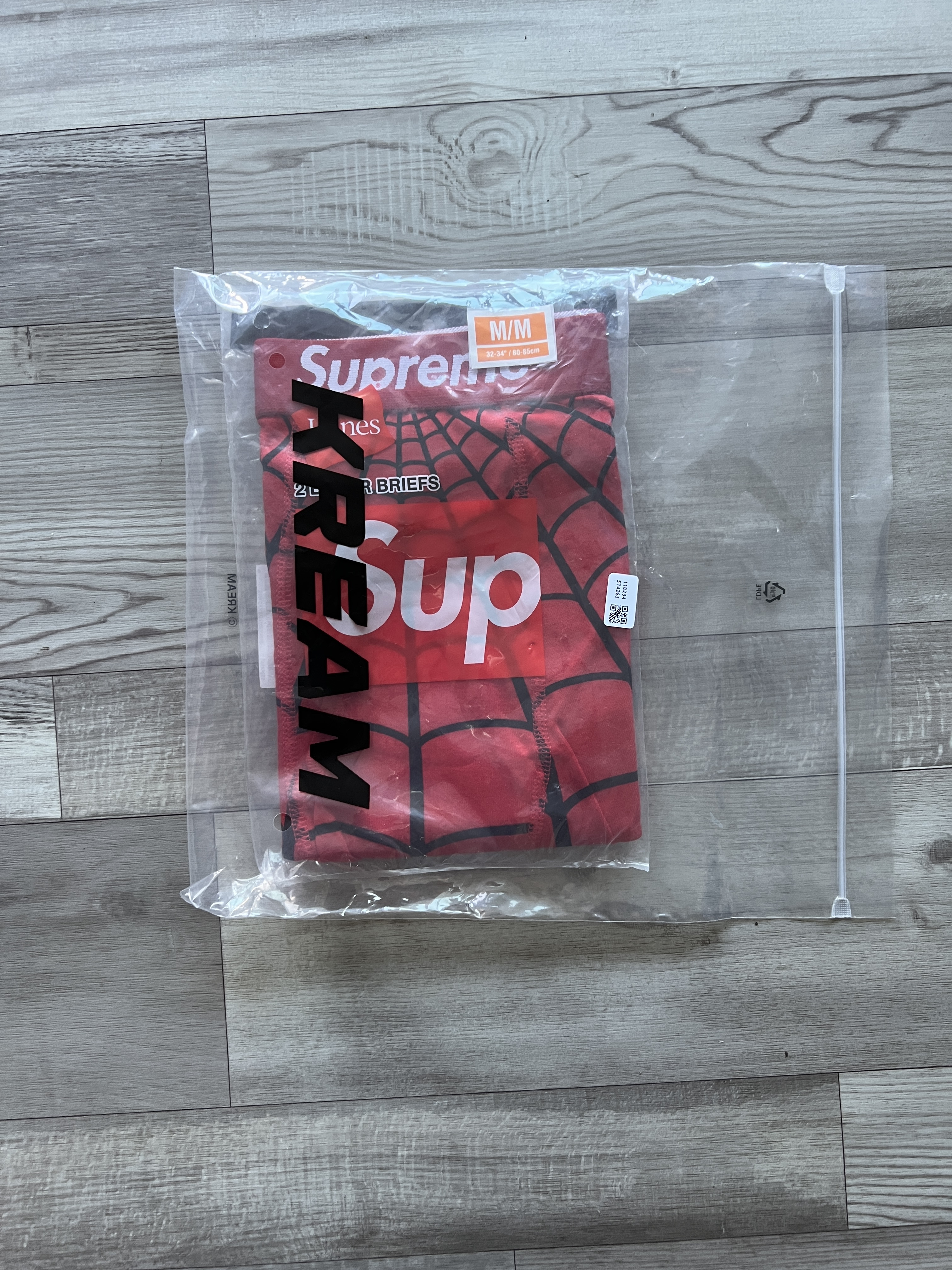 Supreme x Hanes Spider-Man Boxer Briefs Red (2 Pack) - 26SS 착용 스타일