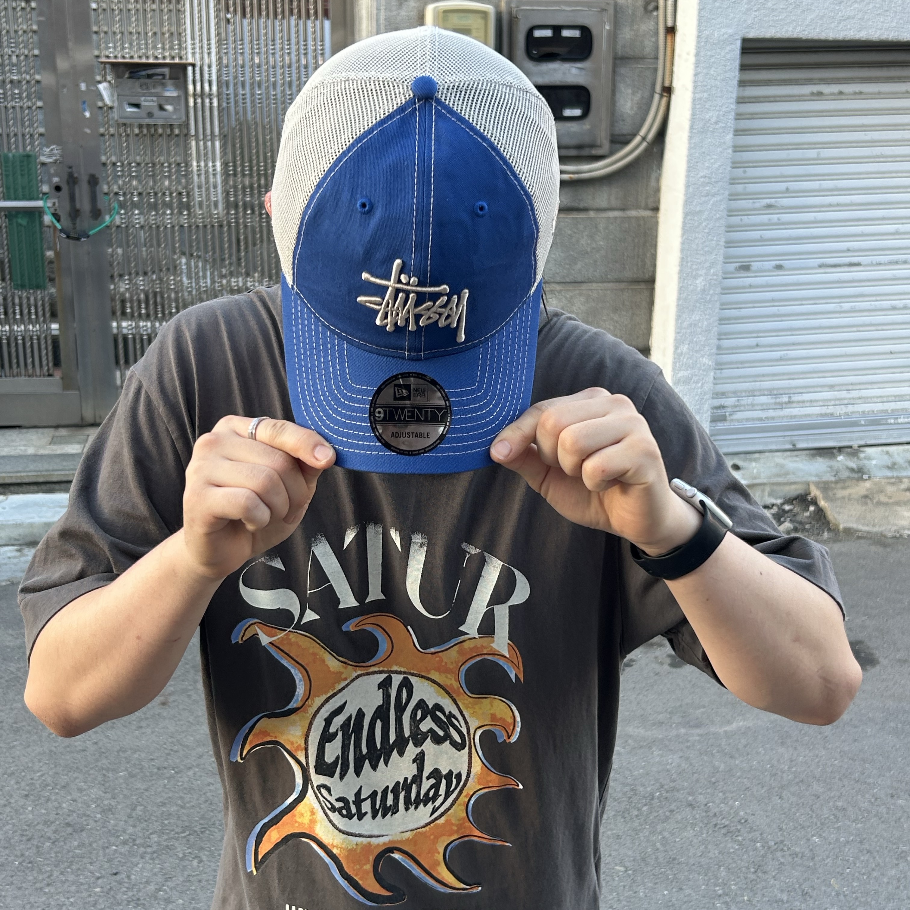 Stussy New Era 9twenty Basic Trucker Bright Royal 착용 스타일