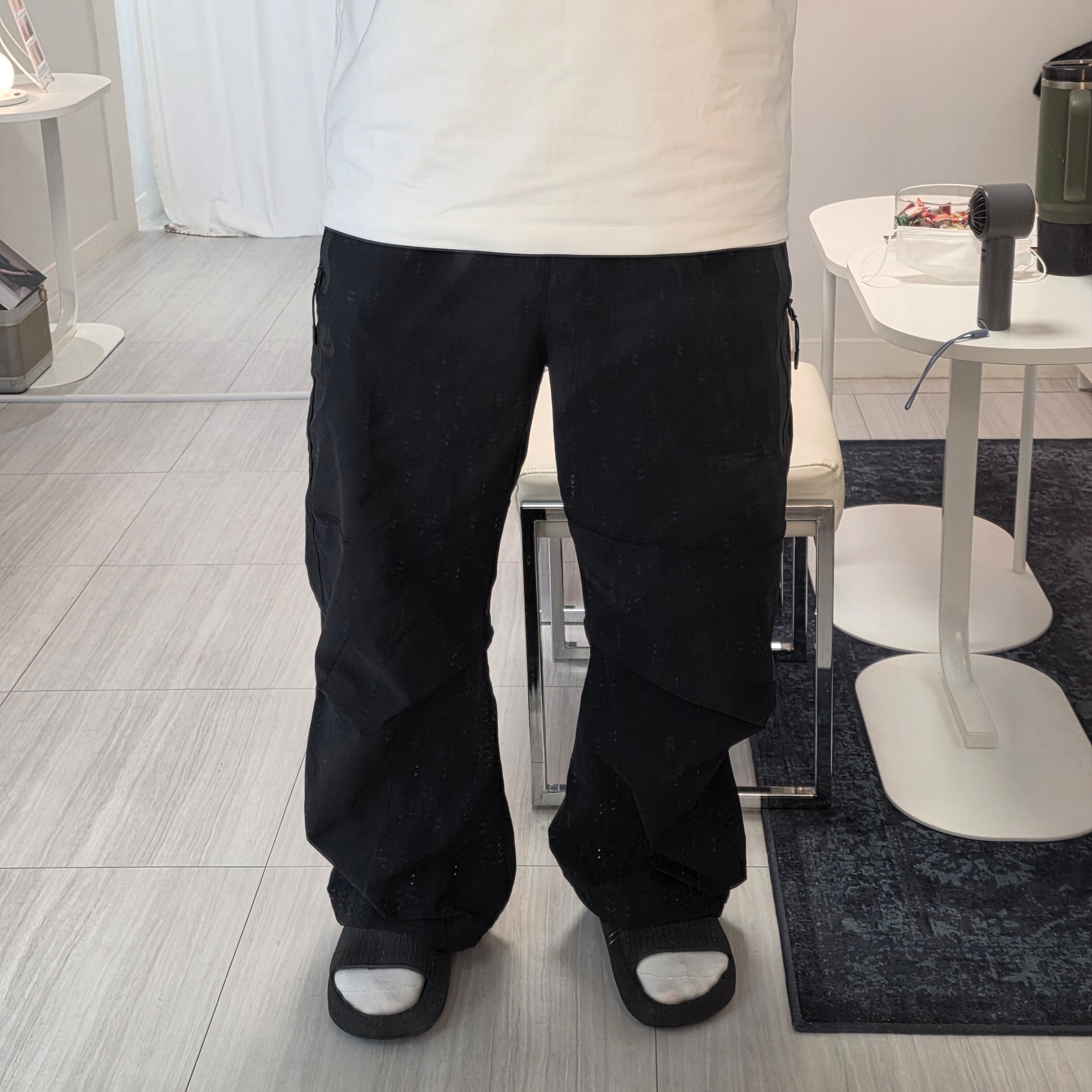 Nike Tech Woven Open Hem Pants Black - Asia 착용 스타일 - 1