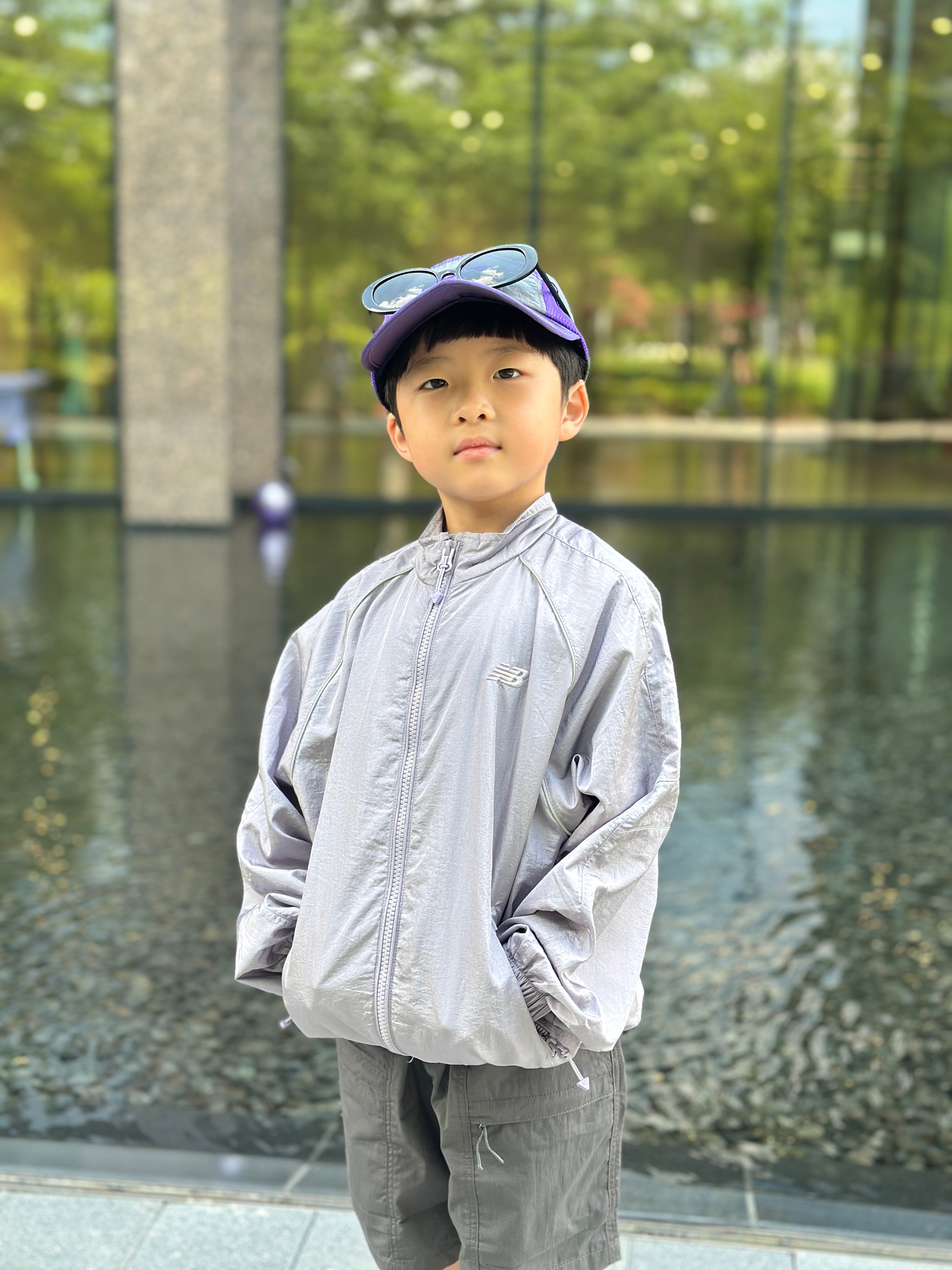 (Kids) New Balance Air Glossy Windbreaker Purple, (PS) New Balance 327 White Black 착용 스타일 - 4