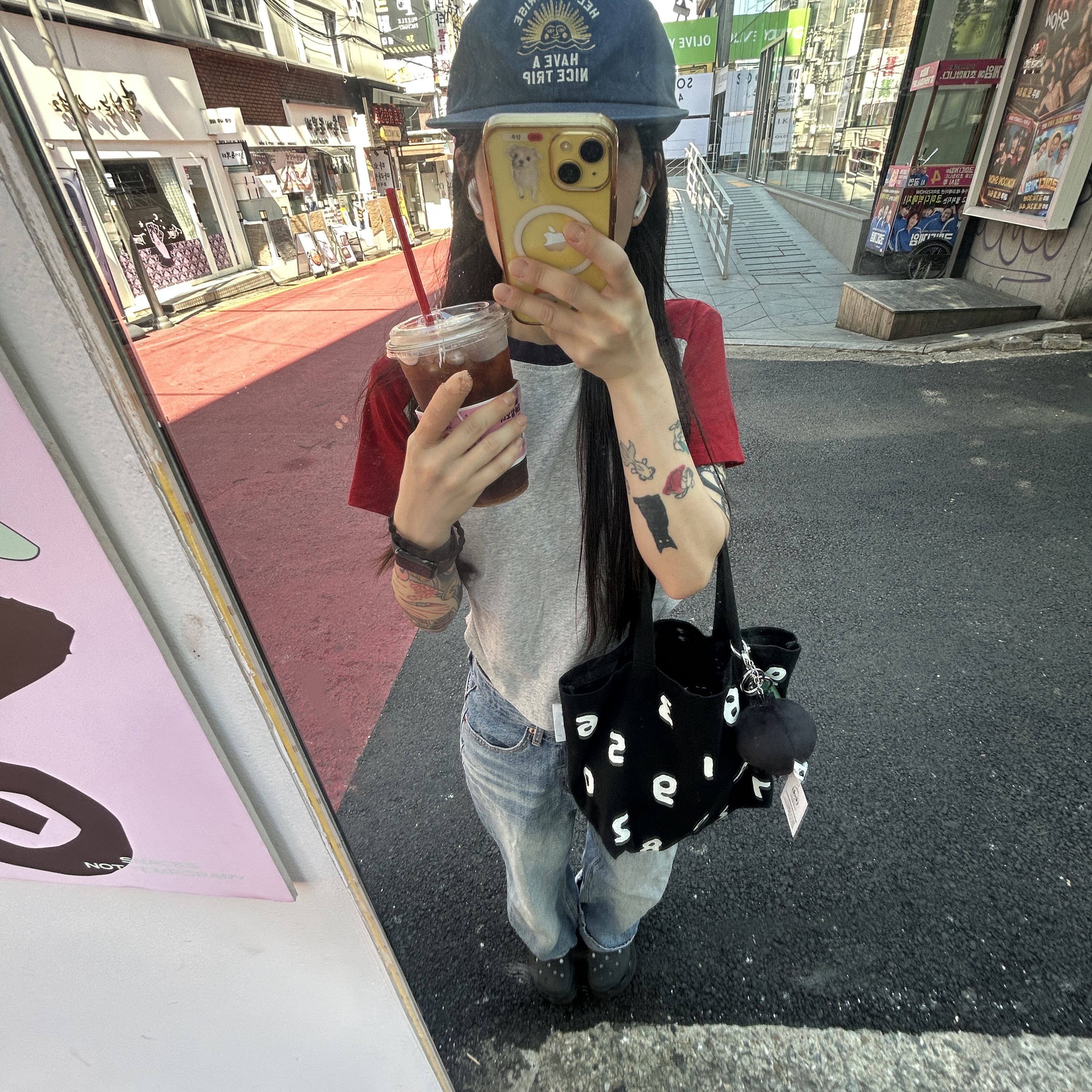 Hello Sunrise Washed Two Tone Logo 6Panel Cap Navy, Sou Sou Promotion Canvas Small Tote Bag Black 착용 스타일