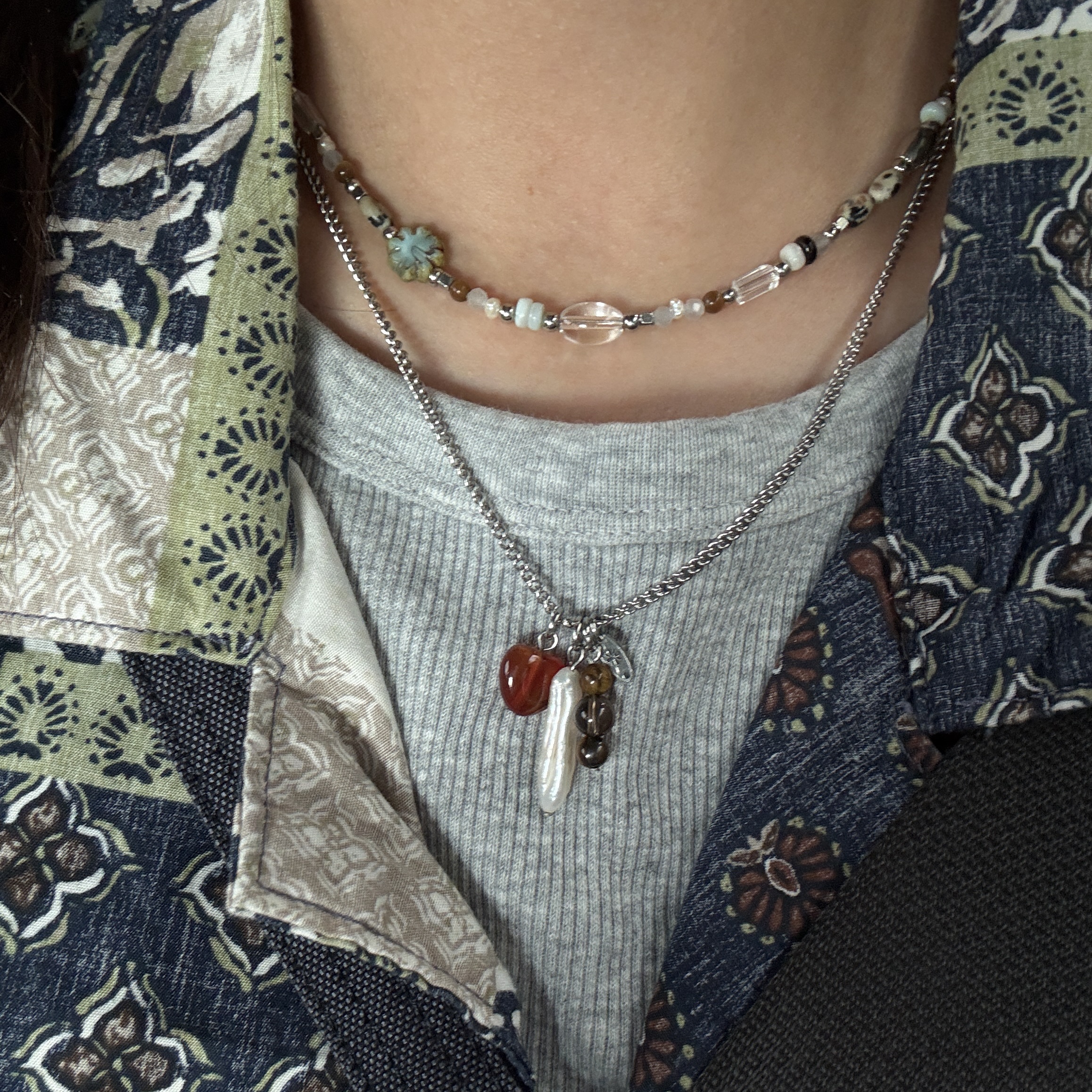 Riomeu Prairie Hippie Necklace 착용 스타일