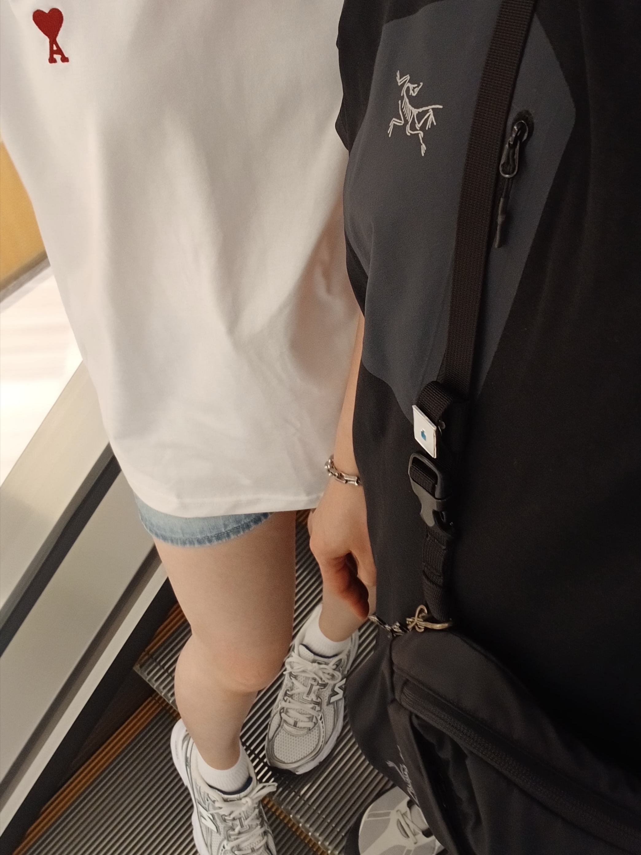 Stussy Wave Dye Nylon Shorts Black, AMI de Coeur T-Shirt White 착용 스타일 - 10