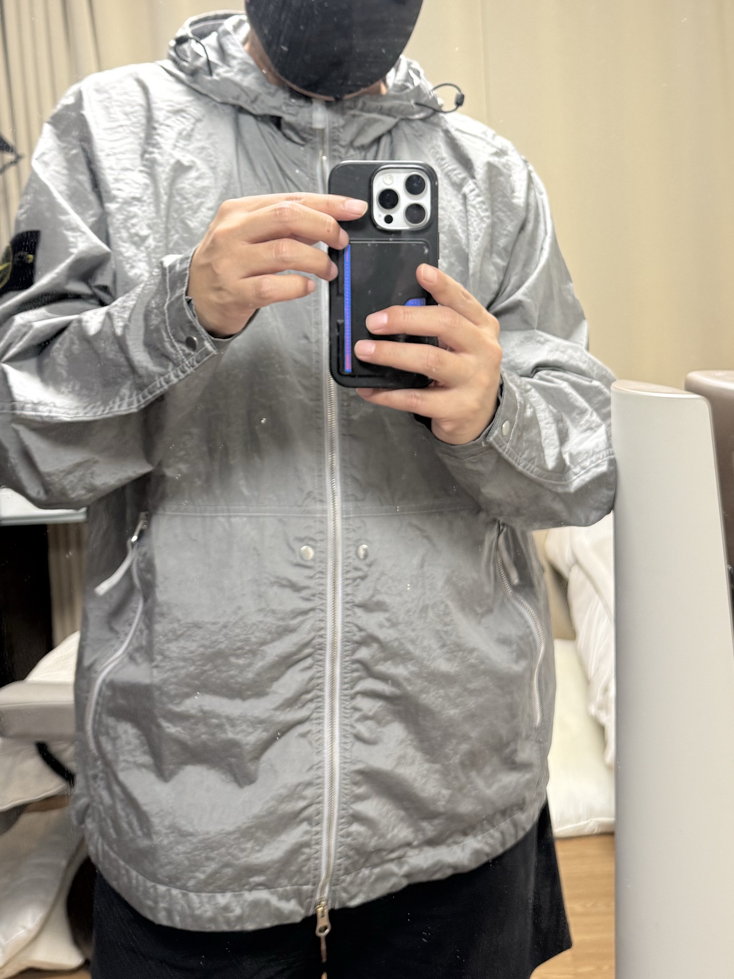 Stone Island 4100097 Nylon Metal Watro-Tc in Econyl Hooded Jacket Pearl Grey - 25SS 착용 스타일 - 2