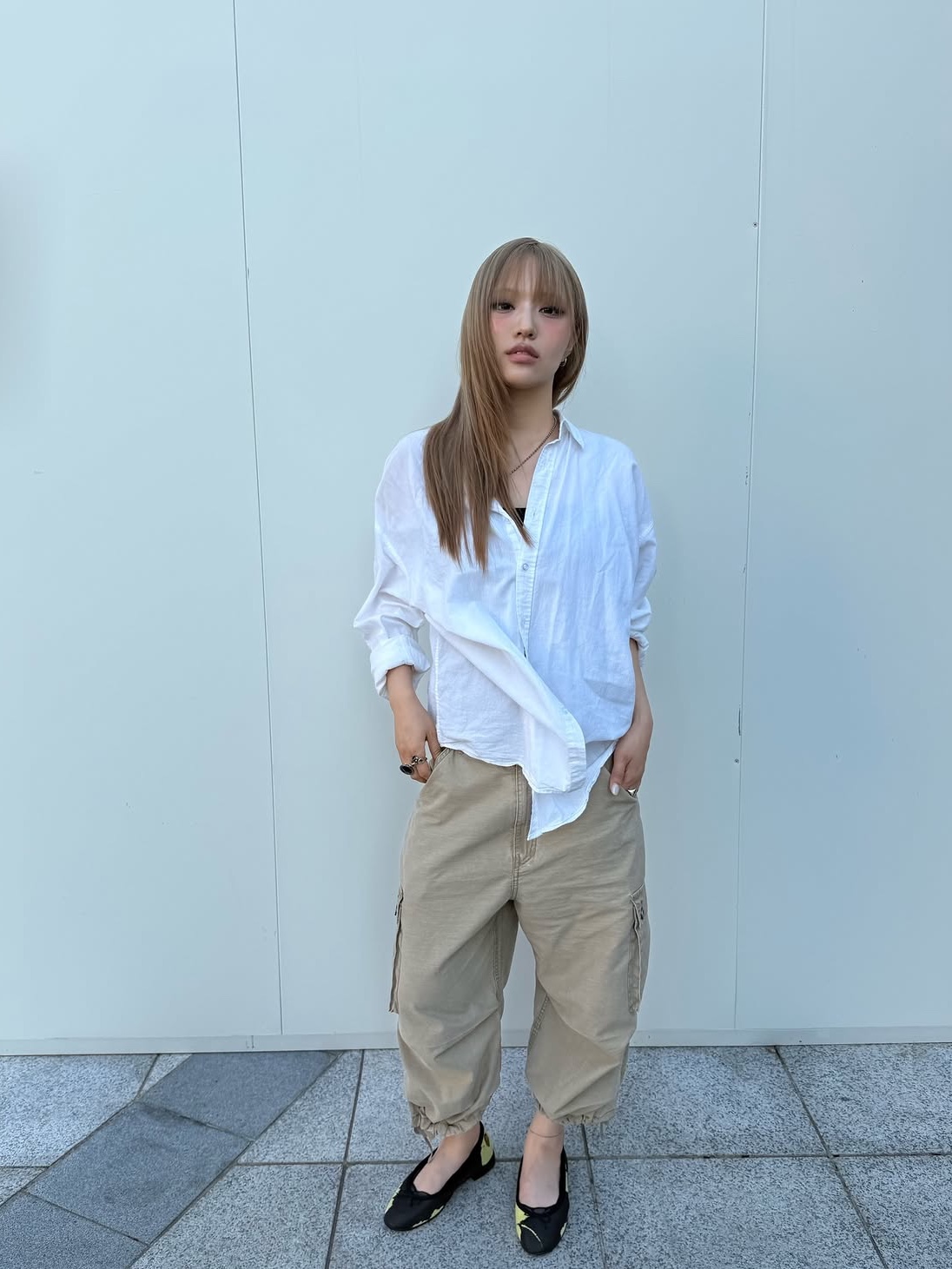 조우 빈티지 밀리터리 카프리 카고 팬츠 워시드 베이지, 조우 빈티지 밀리터리 카프리 카고 팬츠 워시드 카키 착용 스타일 - 1