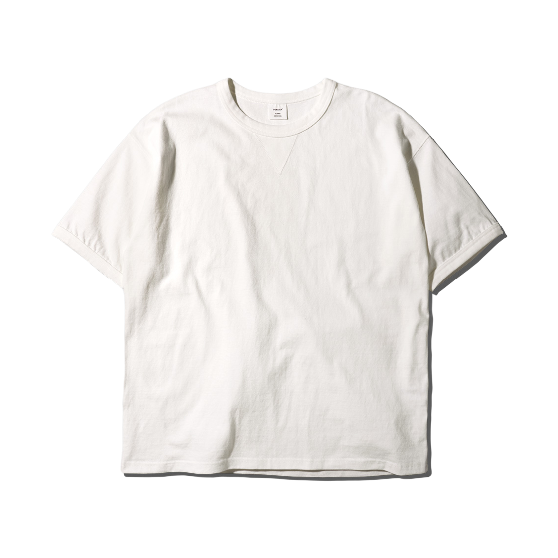 JUST4704_Ivory_291 PERSTEP Bold Heritage T-Shirt Ivory JUST4704