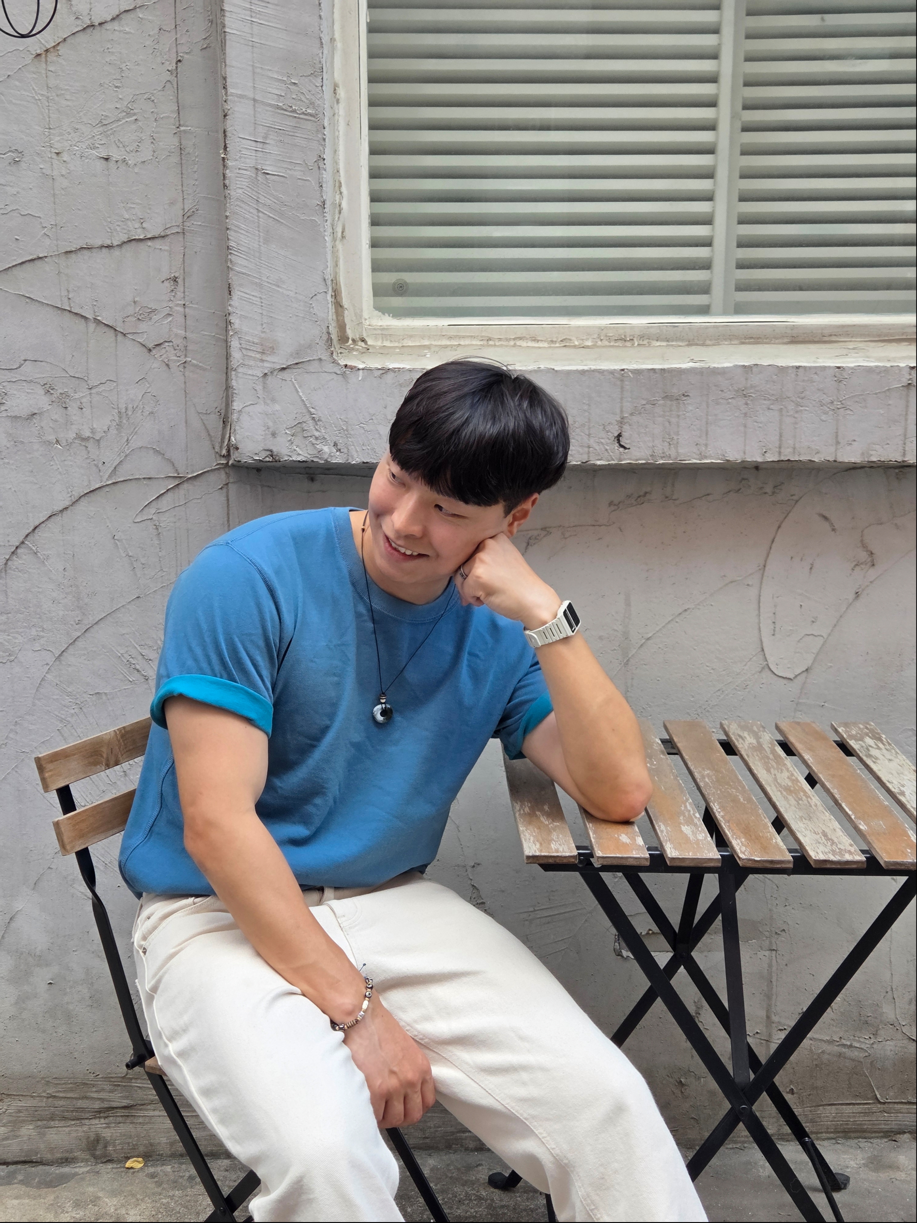 Uniqlo x JW Anderson Bi-Color T-Shirt Blue, Nike Waffle Debut Midnight Navy Sail 착용 스타일 - 5