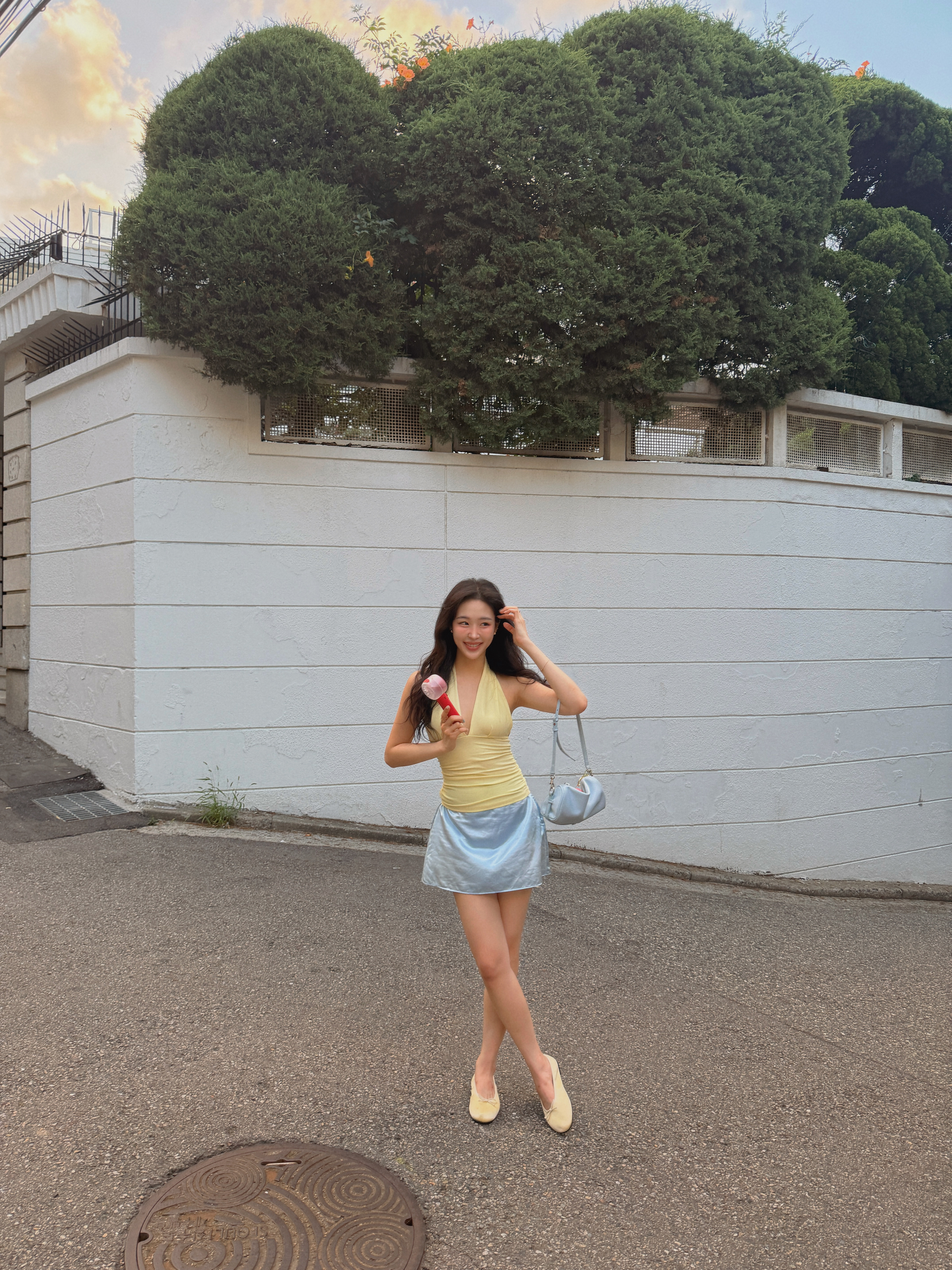 Coca-Cola Signature Portable Mist Handheld Fan (CO-WFS07R) 착용 스타일 - 7