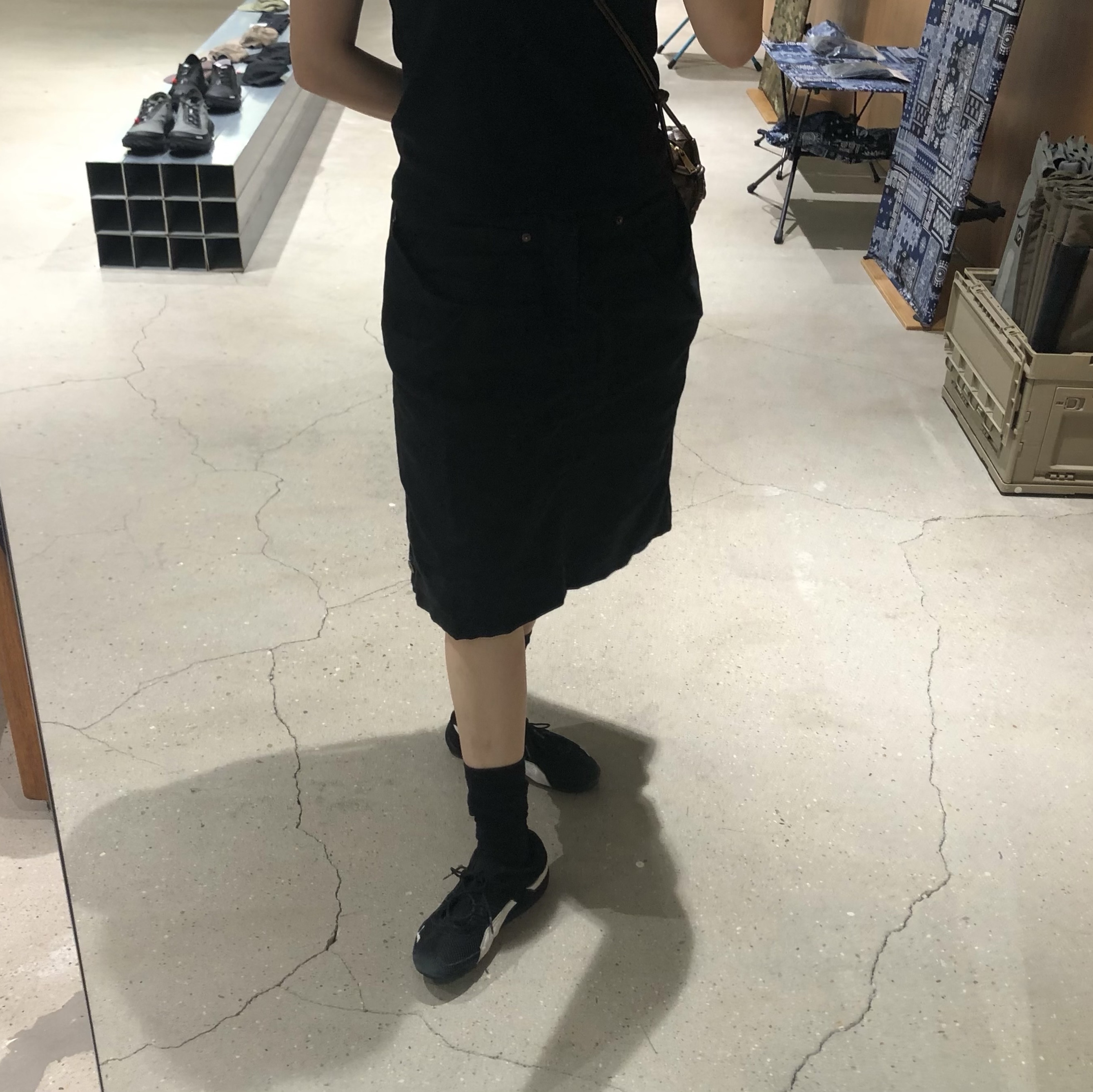 (W) Puma Speedcat Go Puma Black Puma White, Polyteru Women Linen Midi Skirt Black 착용 스타일 - 1