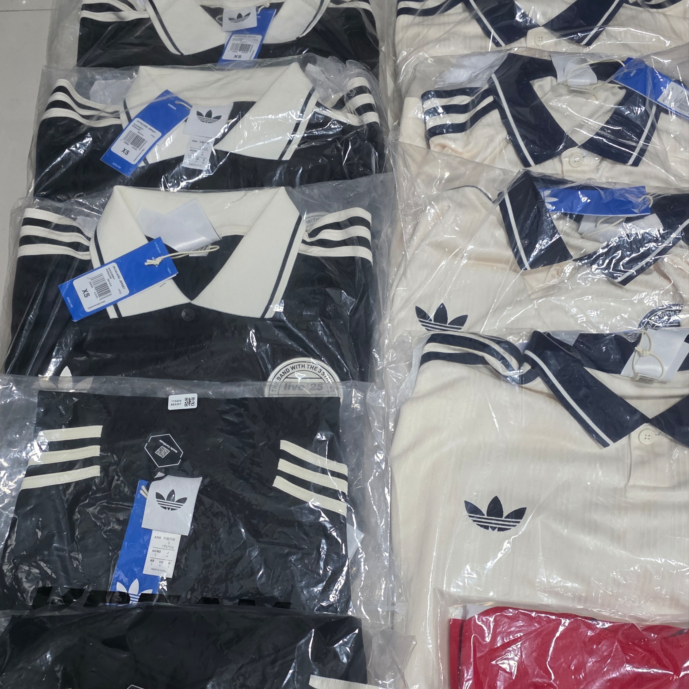 Adidas x Oasis Tour Jacquard Jersey Cream White Night Indigo - KR Sizing 착용 스타일 - 3