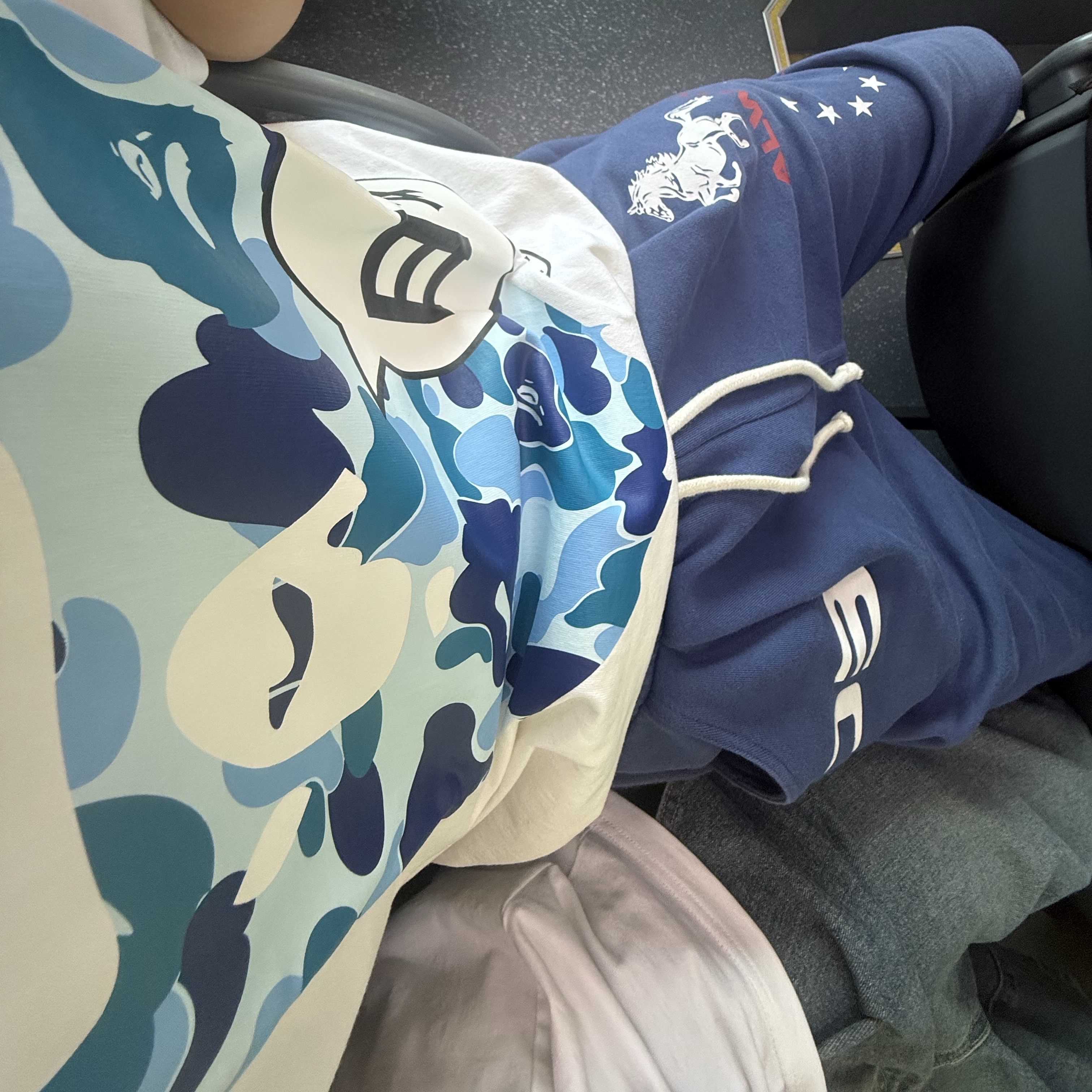BAPE Japan Big Ape Head T-Shirt White, AMOU Horse One Tuck Bermuda Pants Blue 착용 스타일