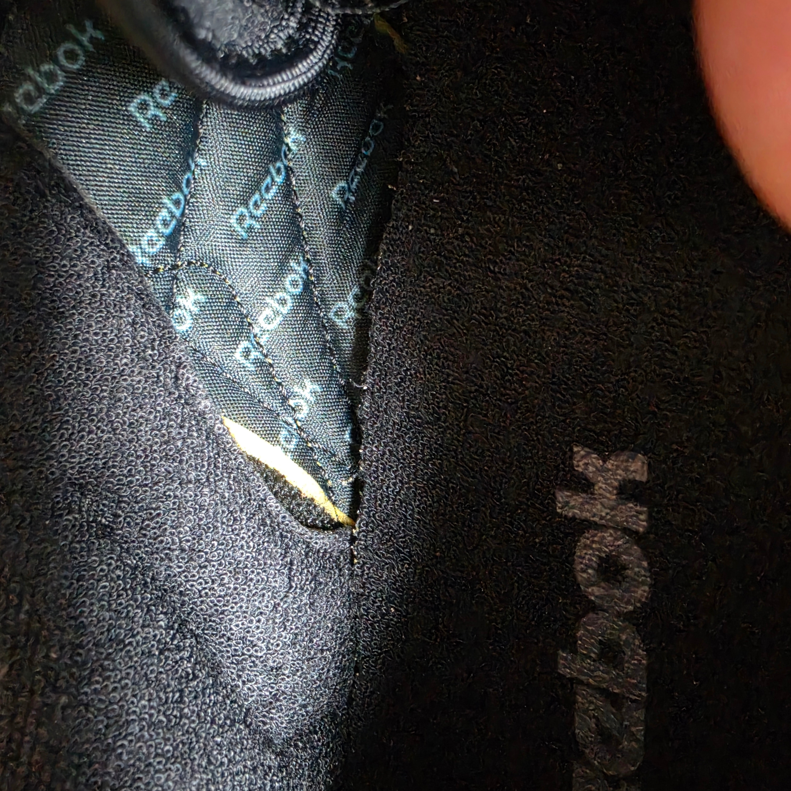 Reebok Club C 85 Black 착용 스타일 - 3