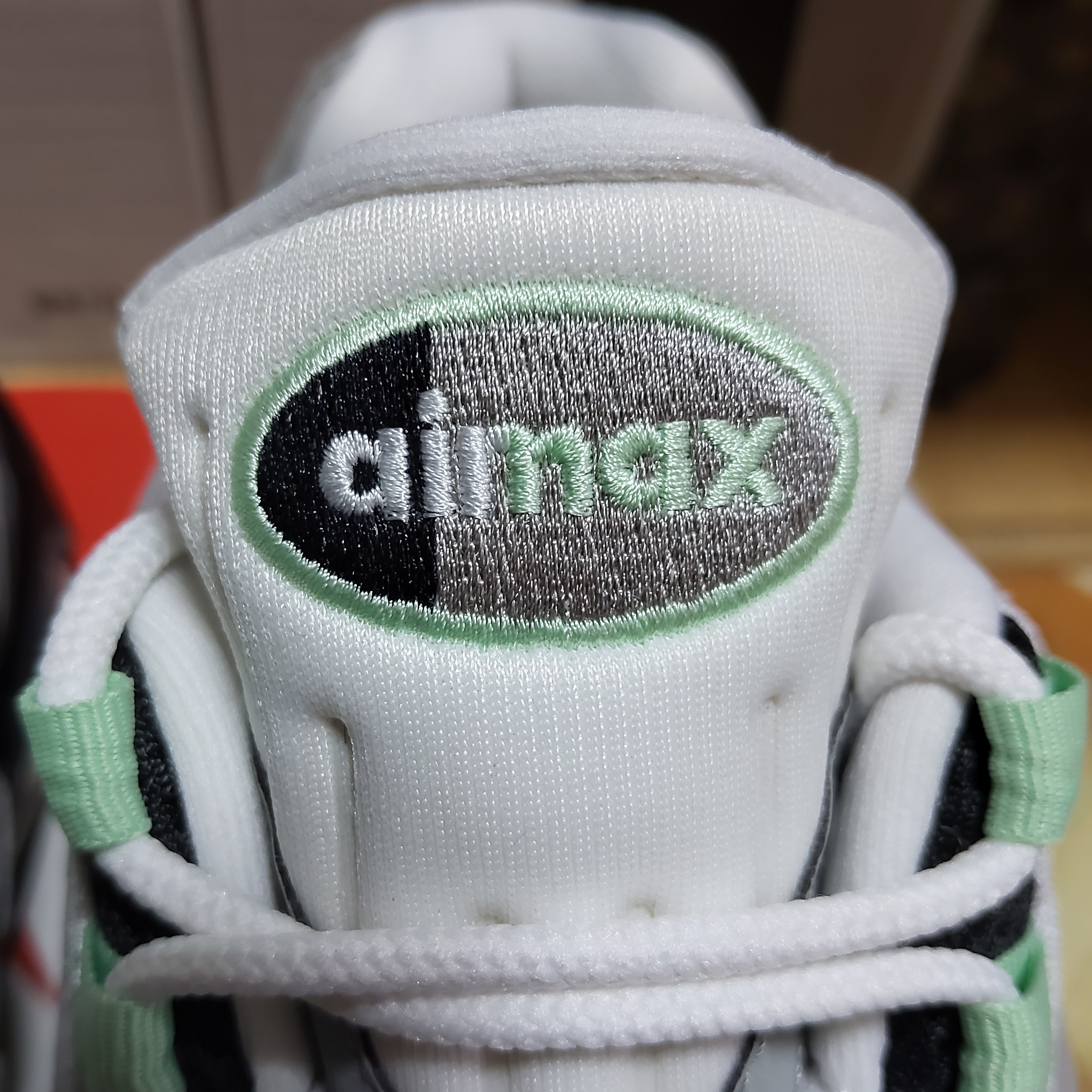 (W) Nike Air Max 95 Big Bubble Black Fresh Mint 착용 스타일 - 4