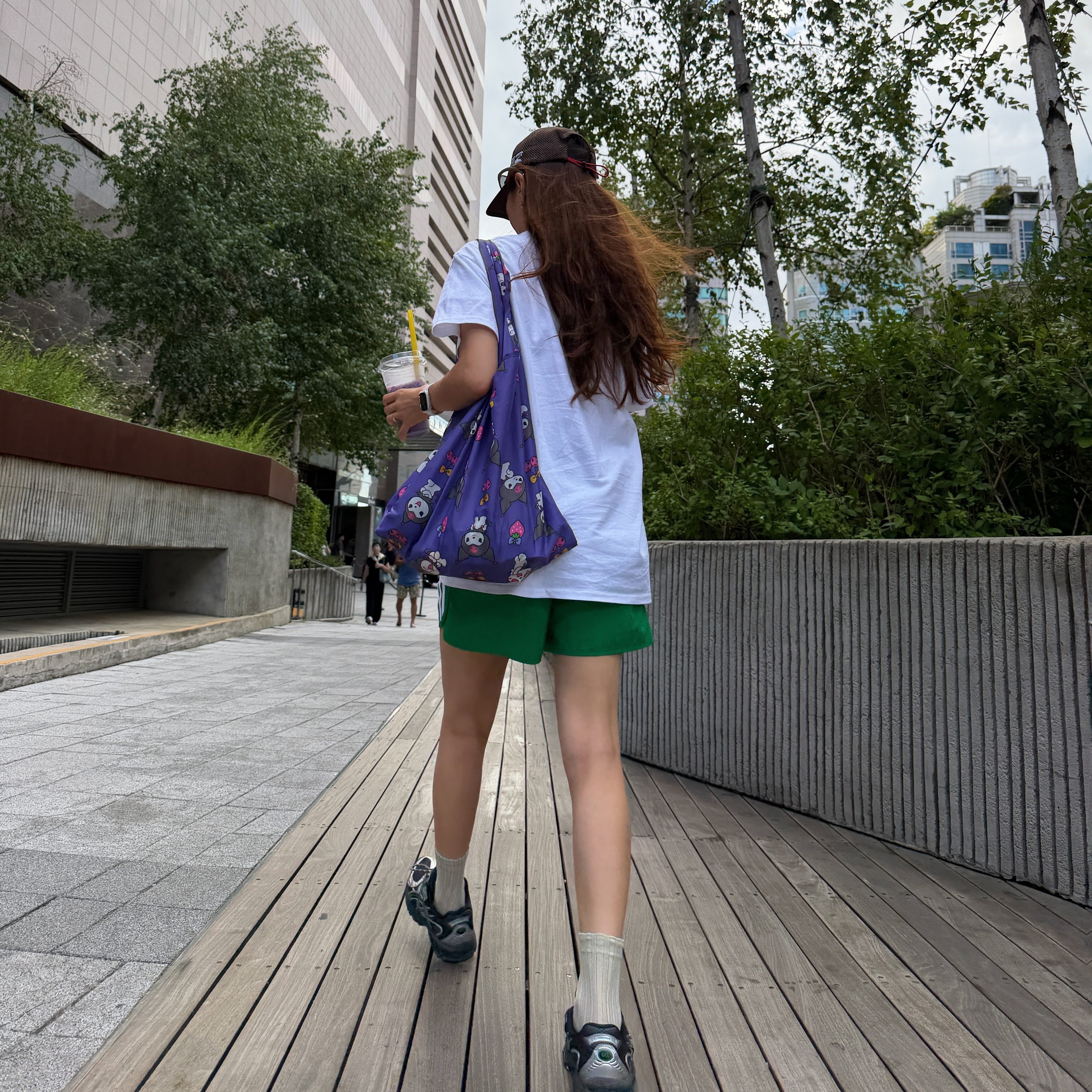 Adidas Adicolor Classic Sprinter Shorts Green - KR Sizing, Asics Gel-Nimbus 10.1 Obsidian Grey Green Basil 착용 스타일 - 4