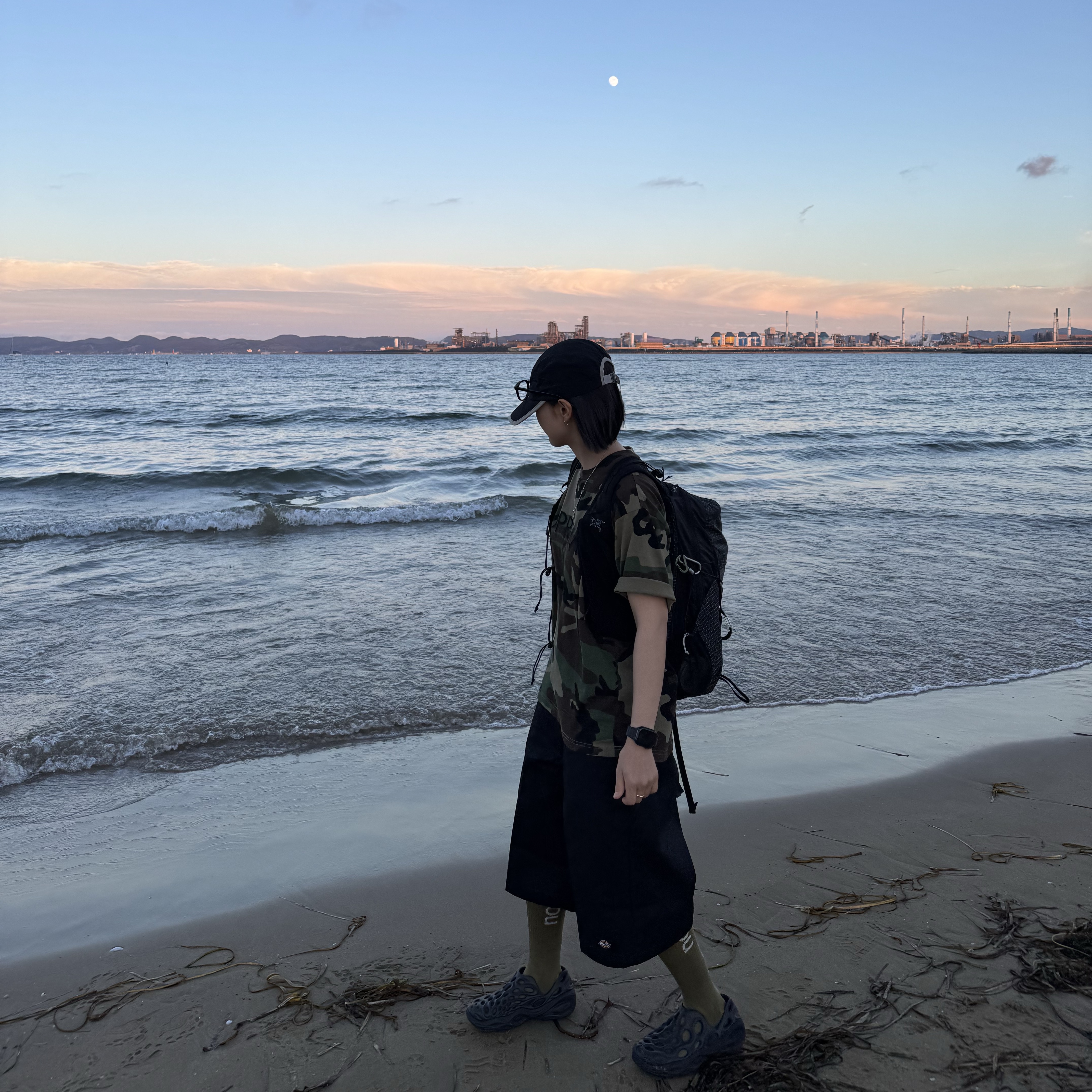 Supreme Capital S/S Top Woodland Camo - 25SS 착용 스타일 - 1