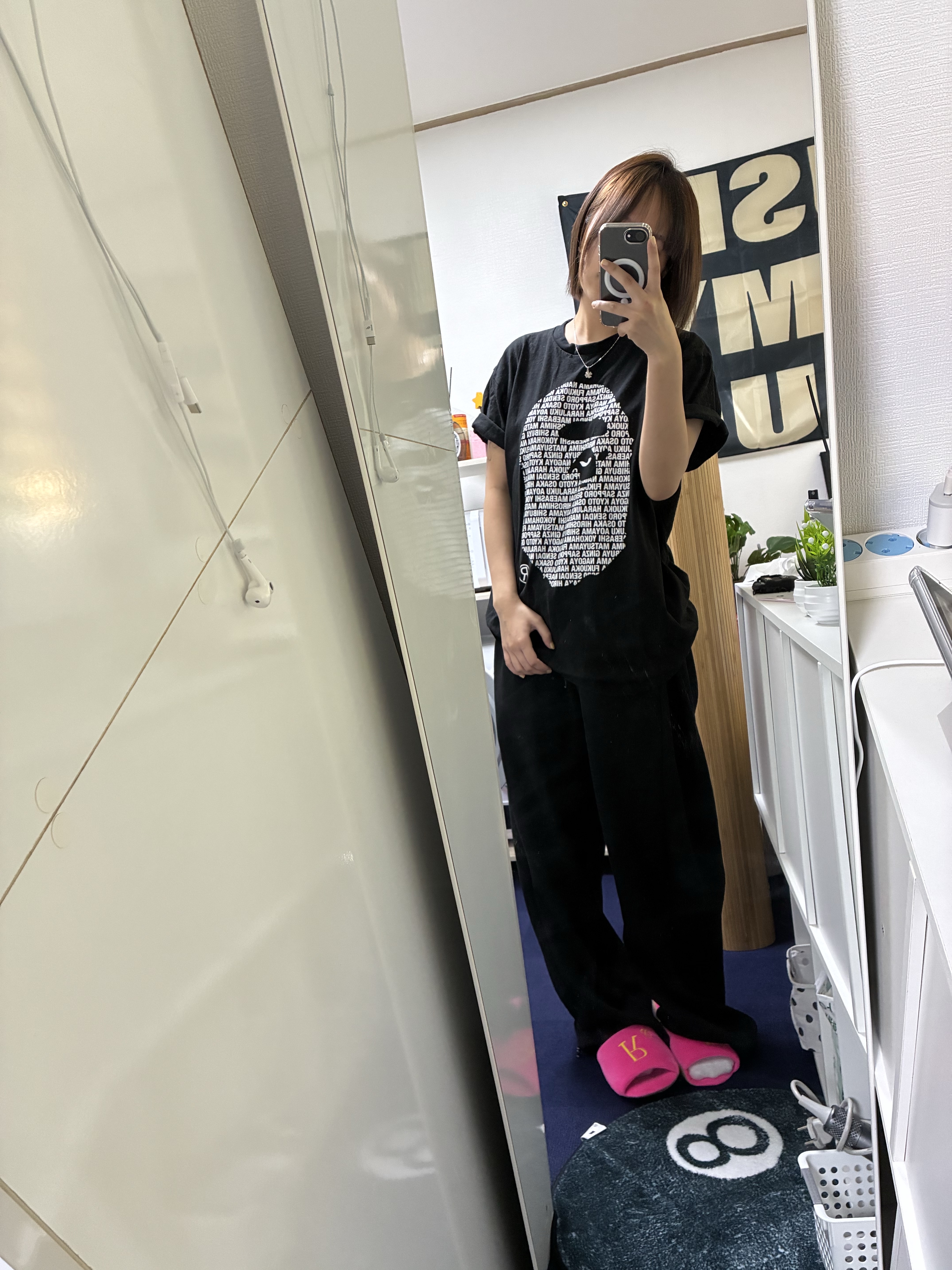 BAPE Japan Ape Head T-Shirt Black 착용 스타일