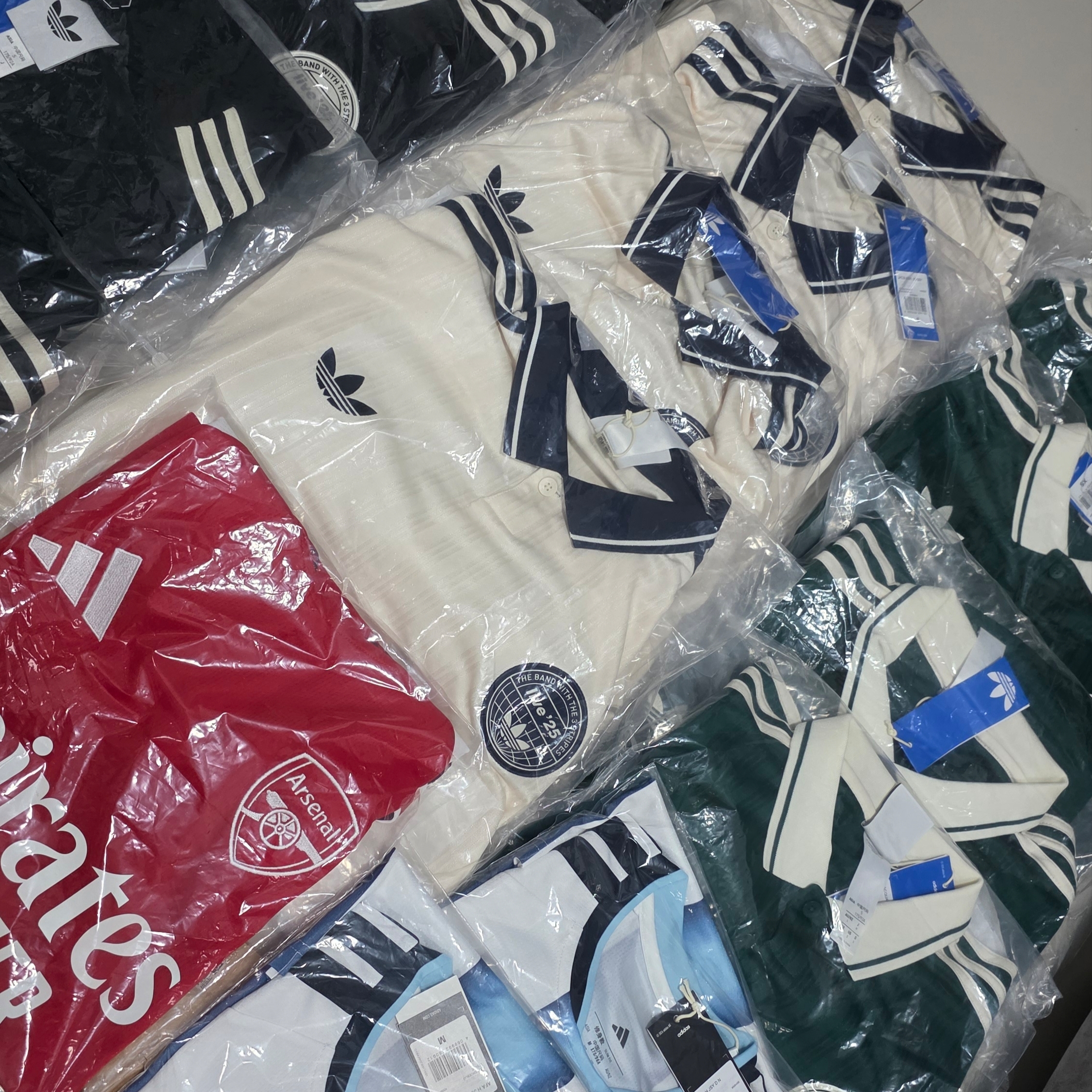 Adidas x Oasis Tour Jacquard Jersey Cream White Night Indigo - KR Sizing 착용 스타일 - 2