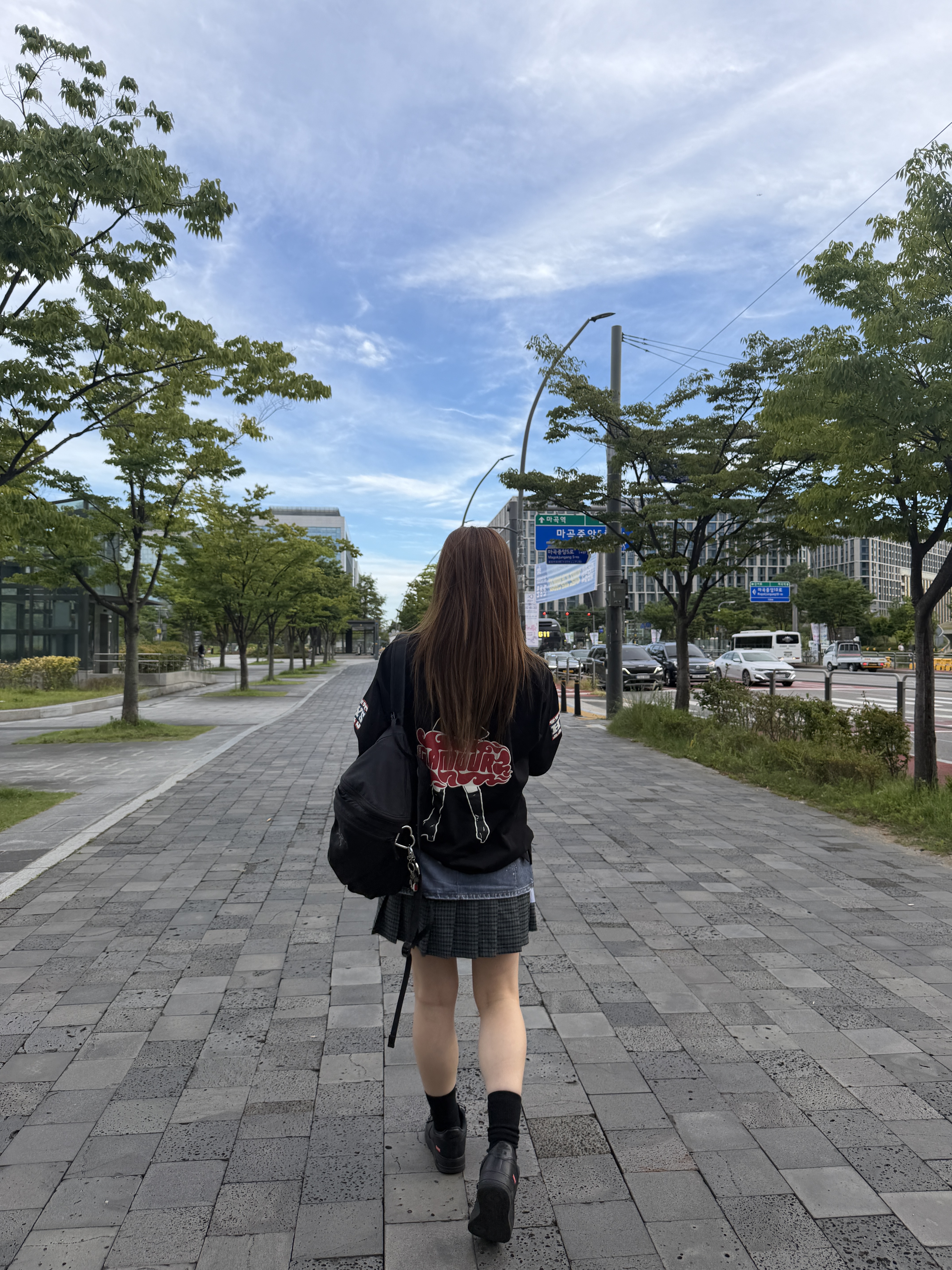 Arc'teryx Heliad 15 Backpack Black, Human Made Heart Keyring Pink 착용 스타일 - 2