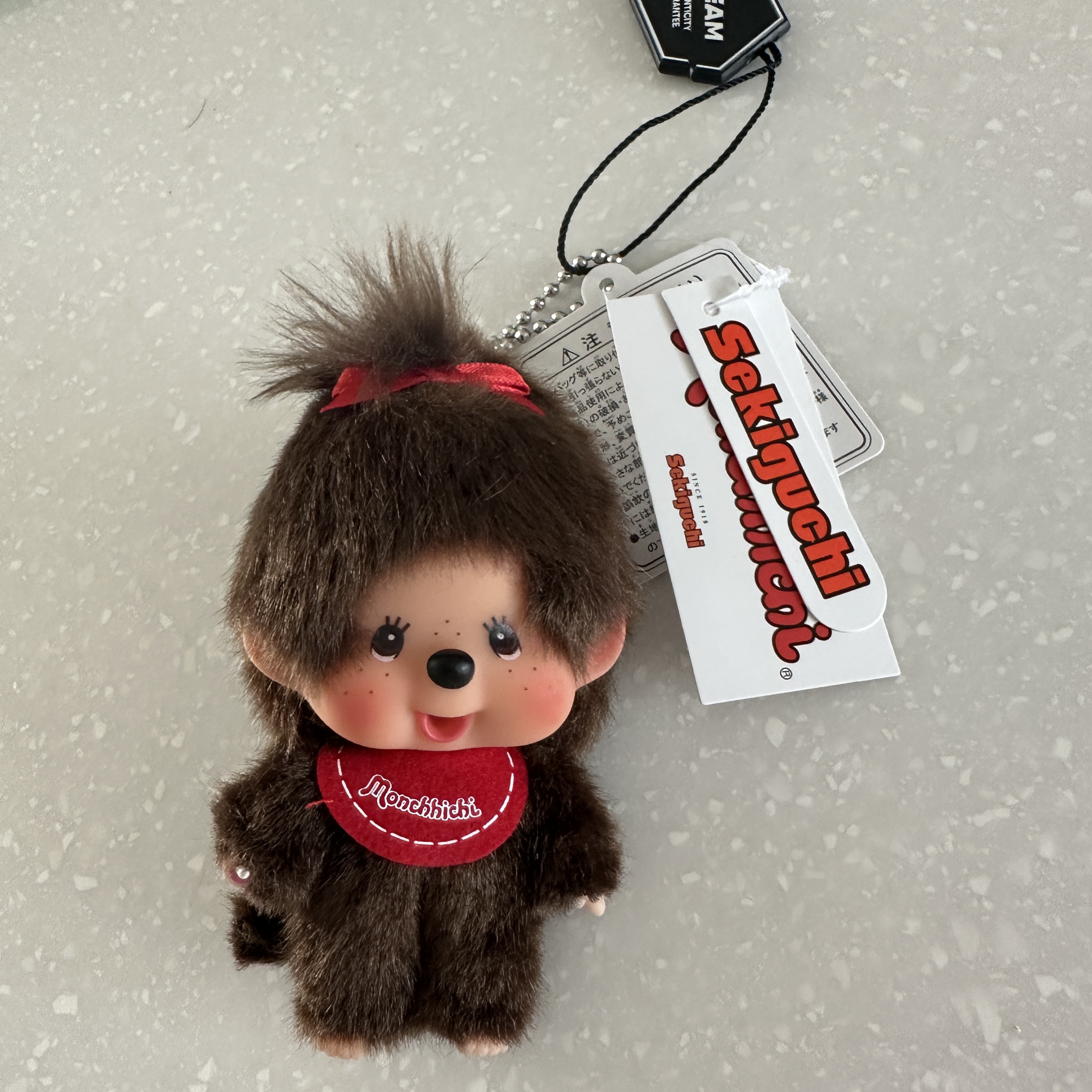 Monchhichi Bighead SS Girl Key Chain Brown 착용 스타일