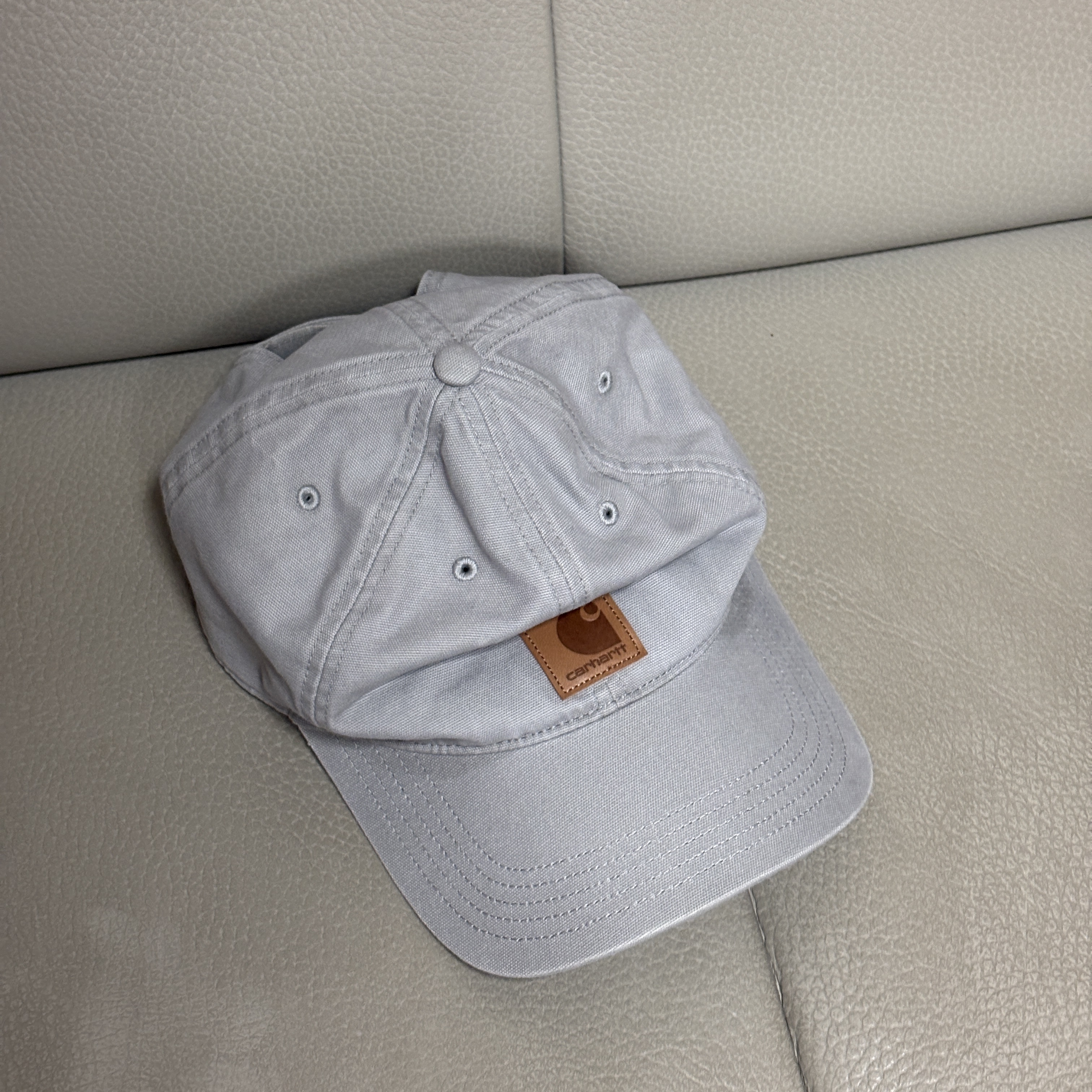 Carhartt Canvas Cap Asphalt 착용 스타일