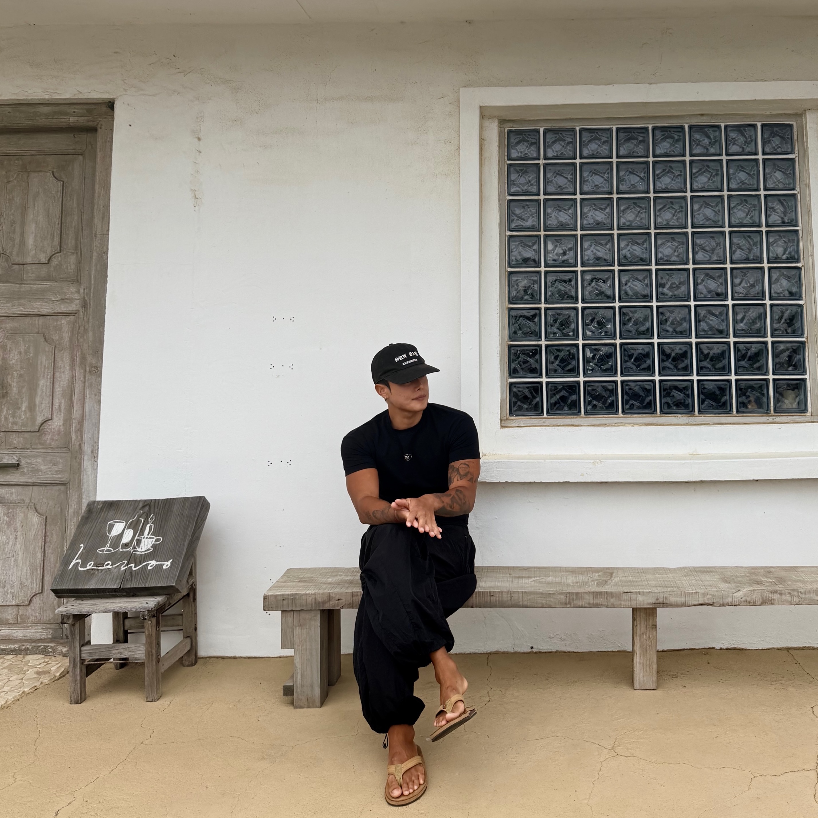 Sunday Ceremony Vintage Washed 5 Panel Cotton Cap - Black, BORN TO WIN Silver B Logo Muscle Fit T-Shirts Black 착용 스타일