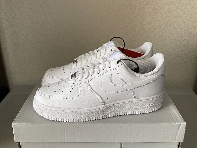 Nike Air Force 1 '07 Low White 착용 스타일