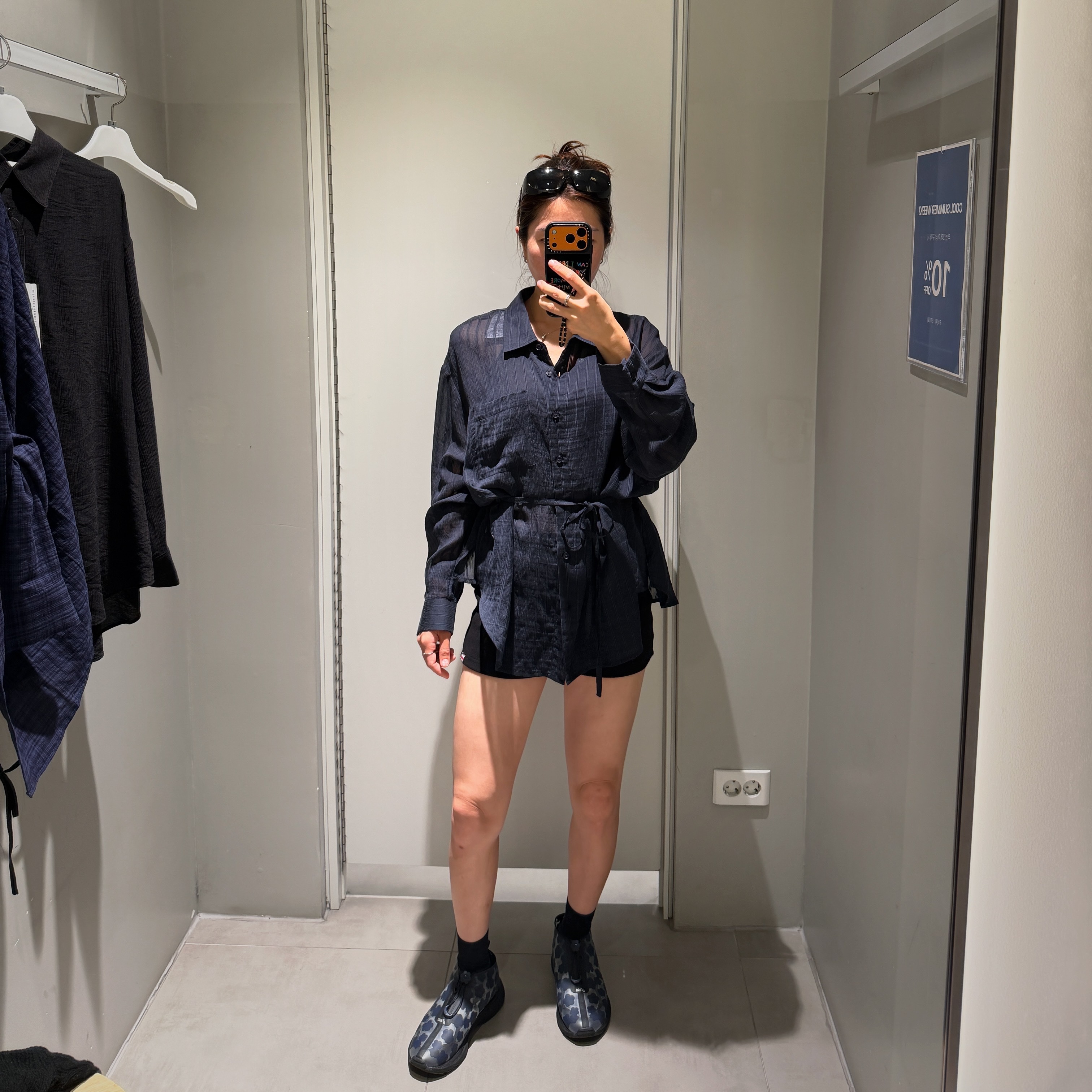Asics x Cecilie Bahnsen Gel-Terrain MT Midnight, Takashiba Gimune Safety Overglasses Black 착용 스타일 - 4