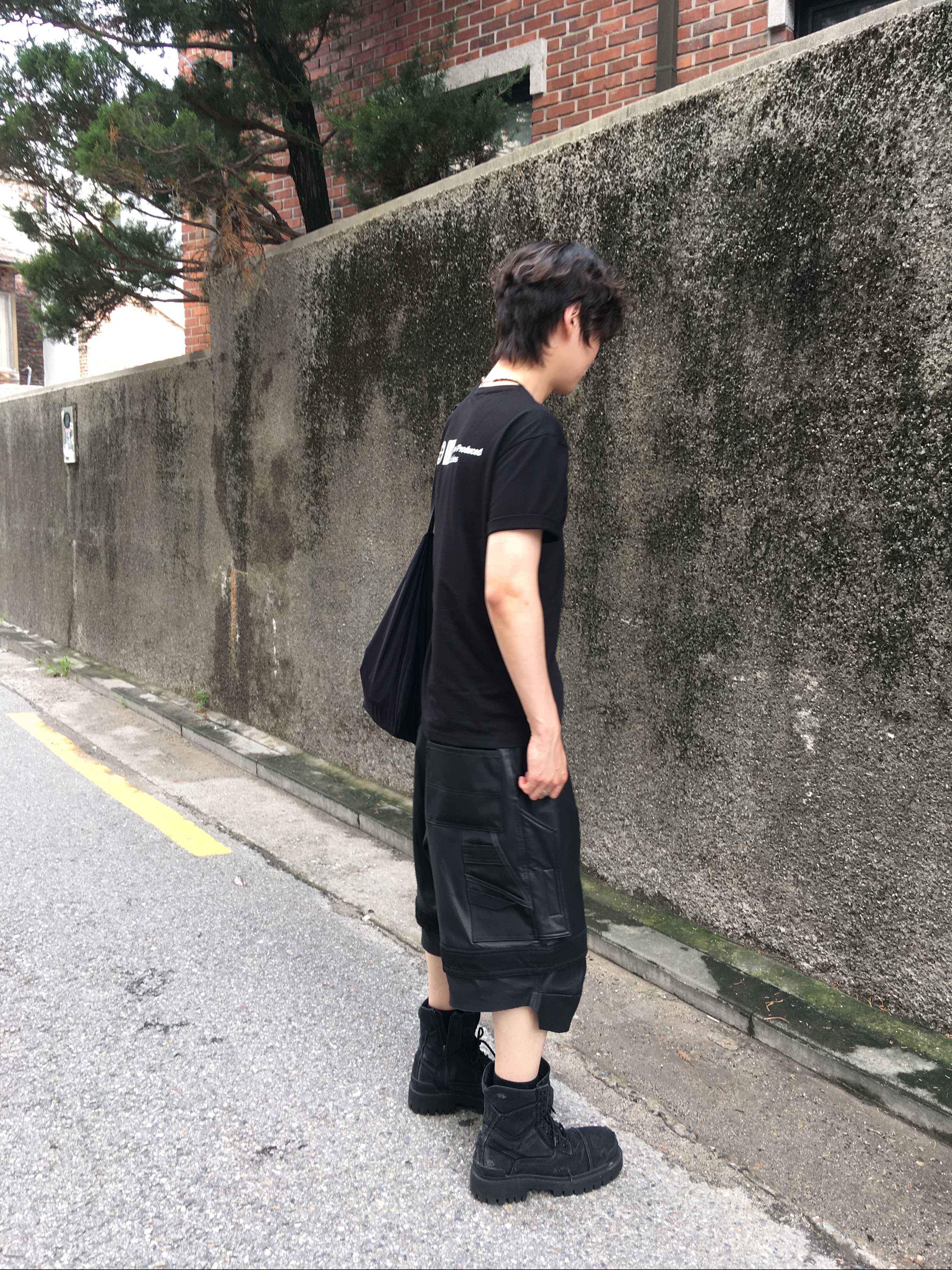 Plastic Product MPa T-Shirt Black, Xlim Synopsis 01 Bag Black 착용 스타일 - 2