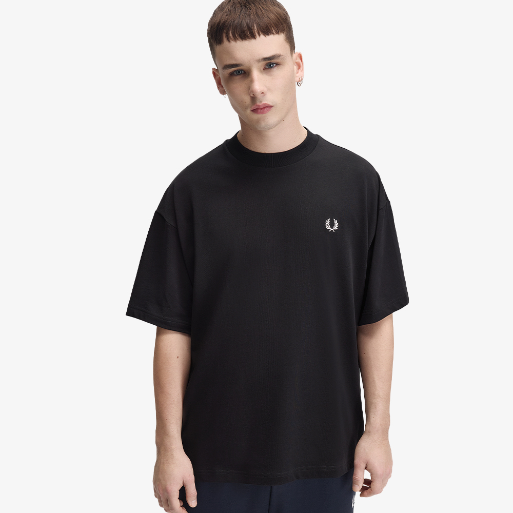 프레드페리 오버사이즈드 티셔츠 블랙(Fred Perry Oversized T-Shirt Black) - 4
