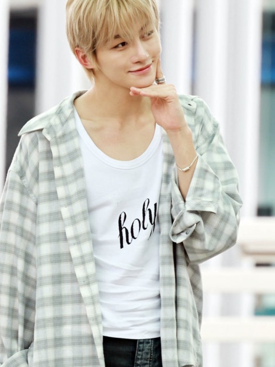 Undermycar MU.138 Circle Logo Basic Long Sleeve Check Shirts Light Gray 착용 스타일 - 2