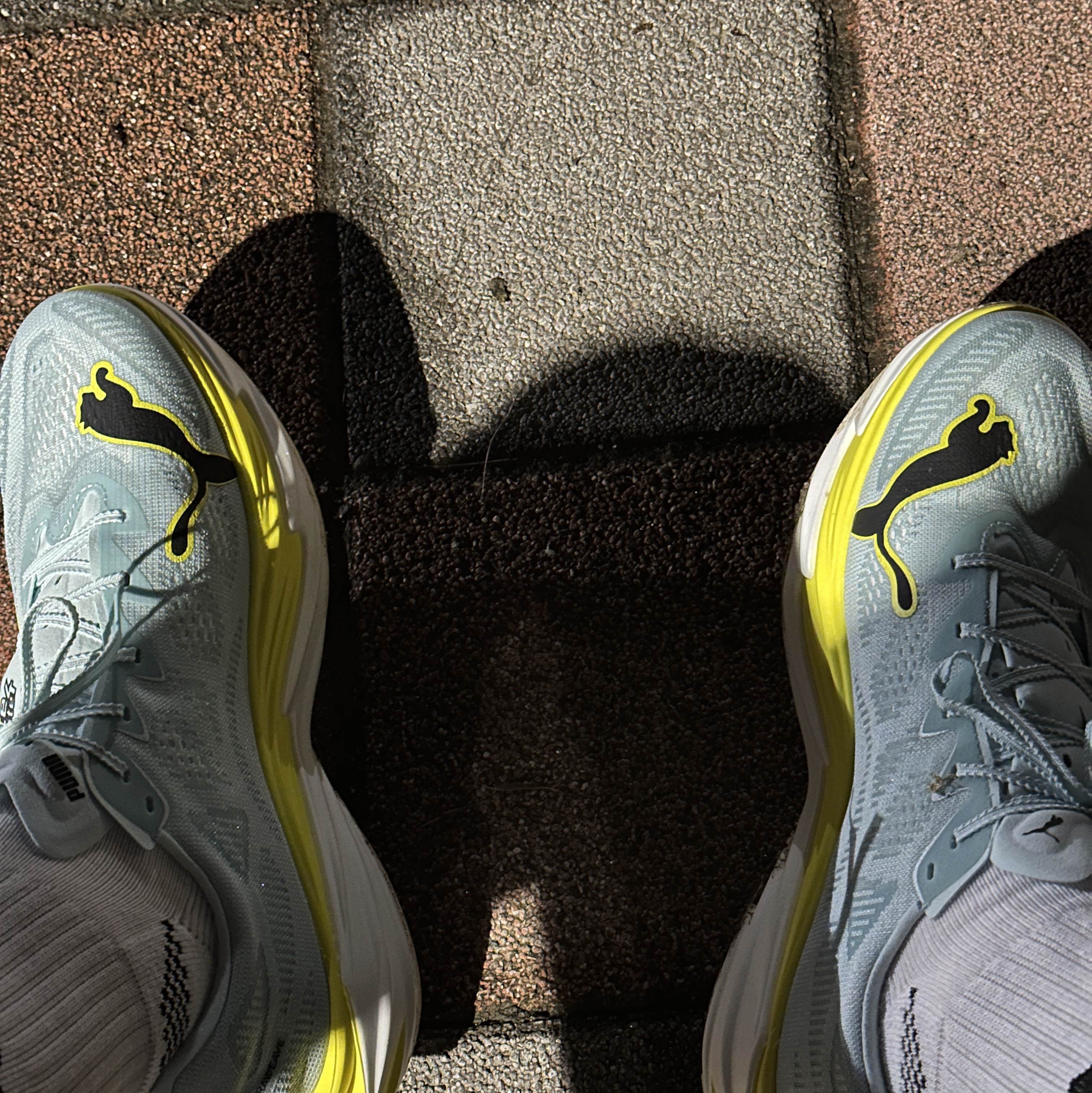 Puma Deviate Nitro Elite 4 Fresh Water Lemon Crush 착용 스타일
