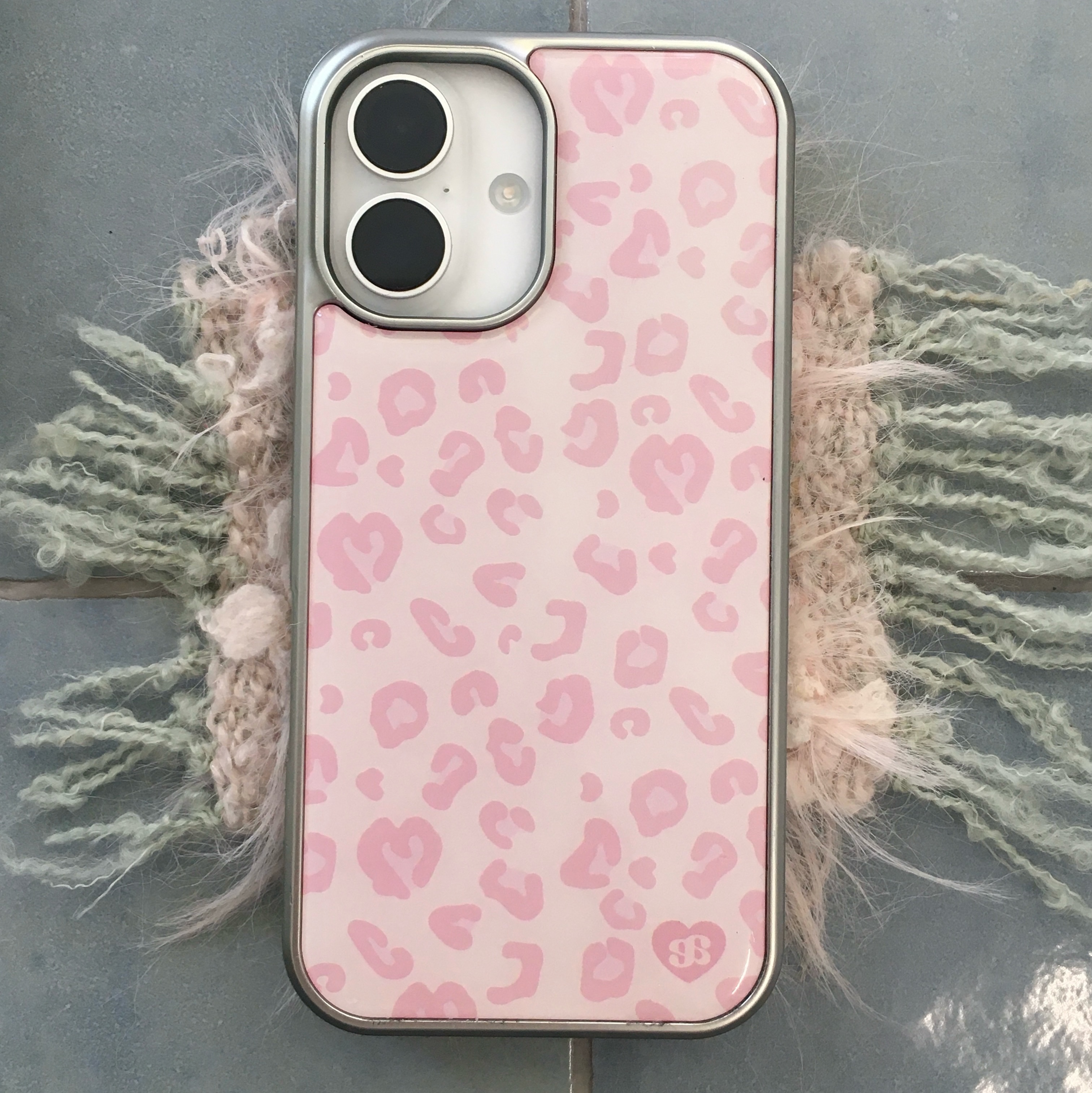 earpearp Baby Leopard Pink Epoxy Bumper Case - Silver 착용 스타일 - 4