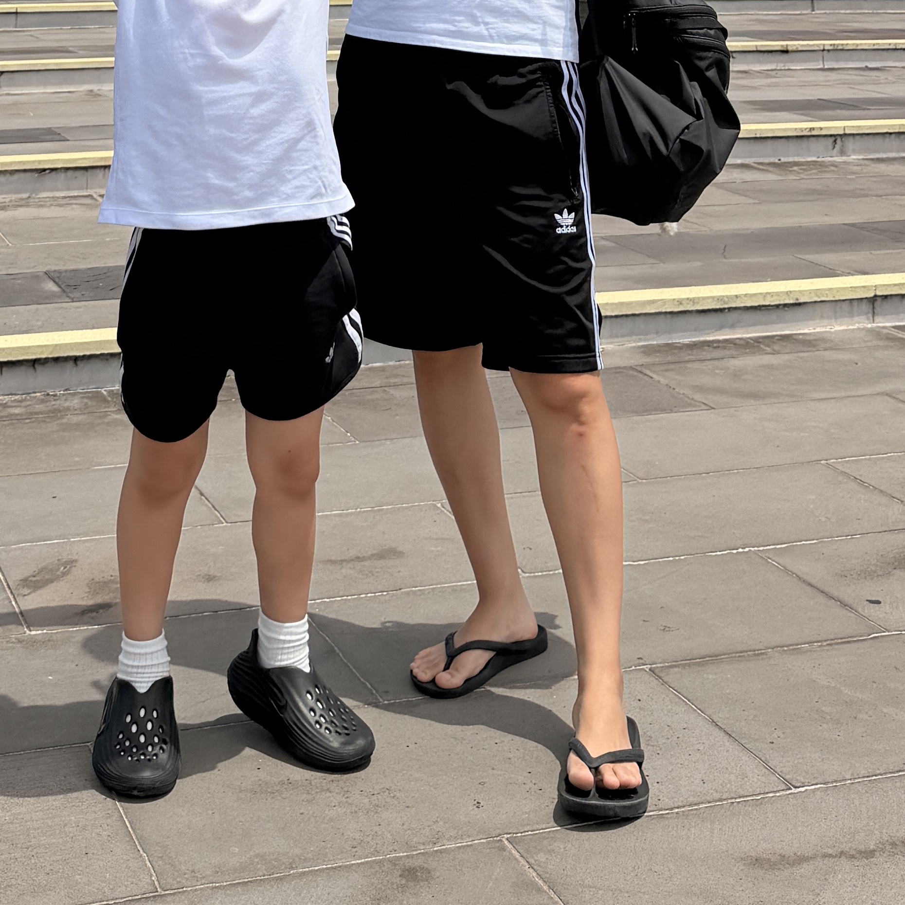 Adidas Adicolor Firebird Shorts Black White - KR Sizing, (GS) Nike ReactX Rejuven8 Black 착용 스타일